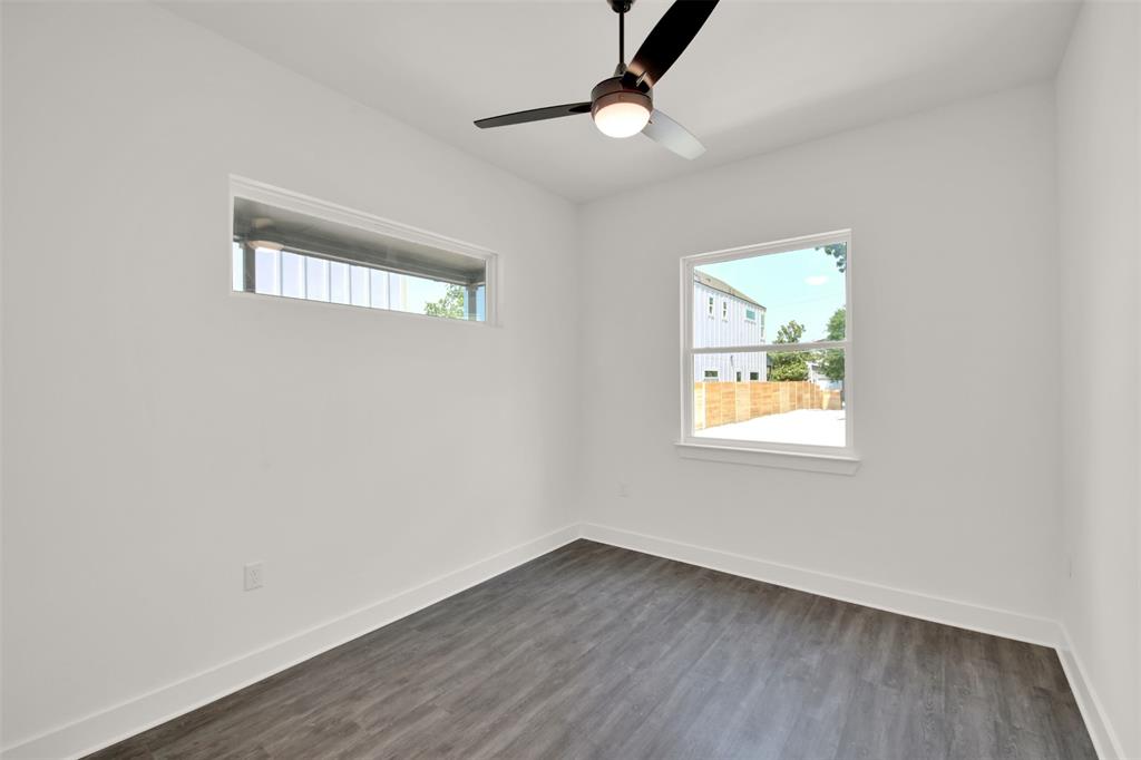 7603 Carver Ave 3 Property Photo 17