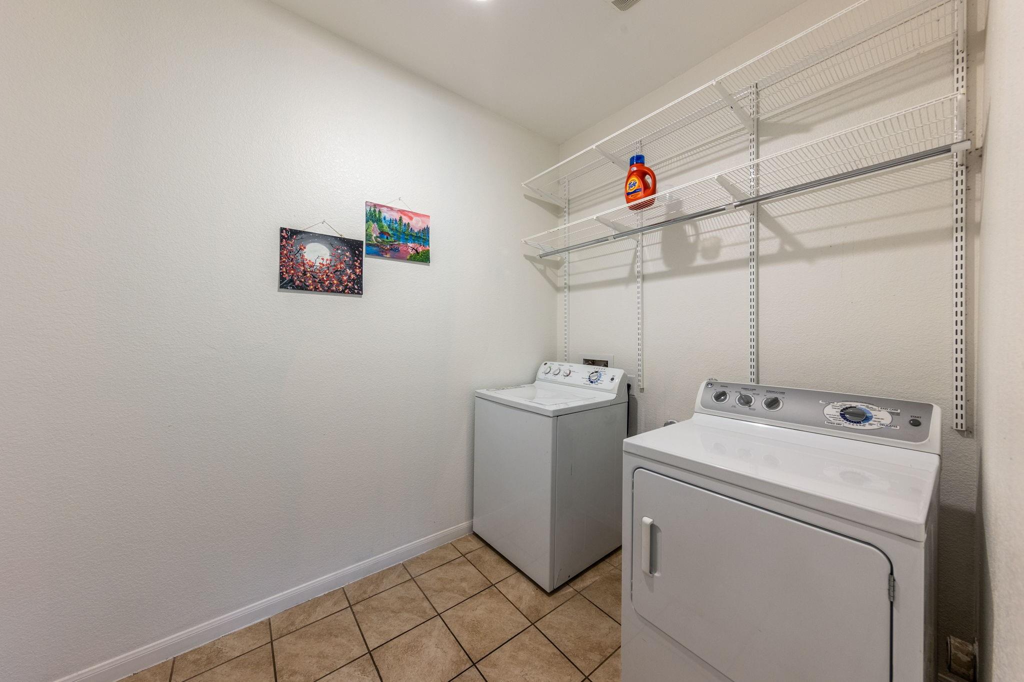 925 Woodduck Trl Property Photo 35