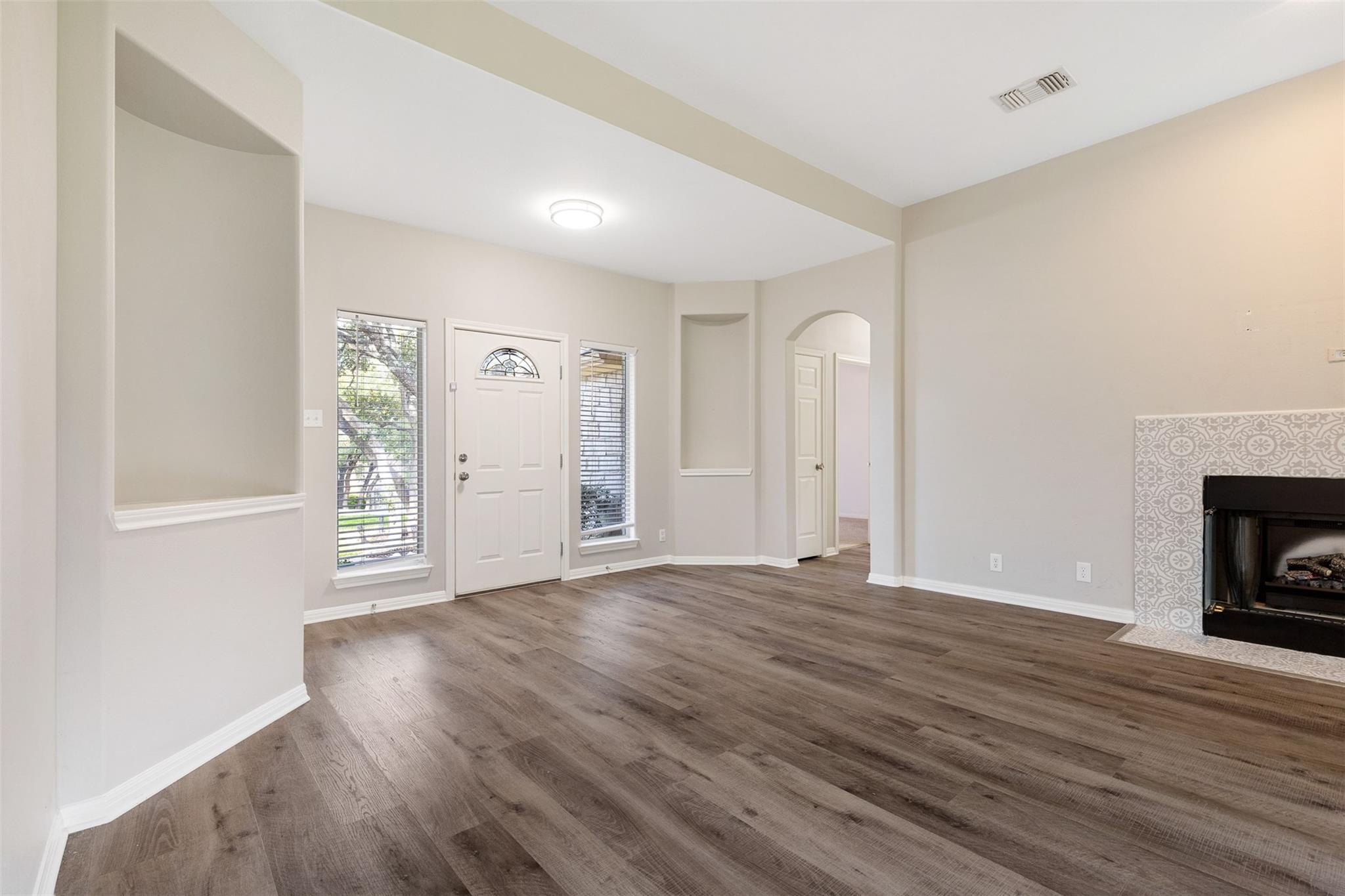15103 N Flamingo Dr Property Photo 7