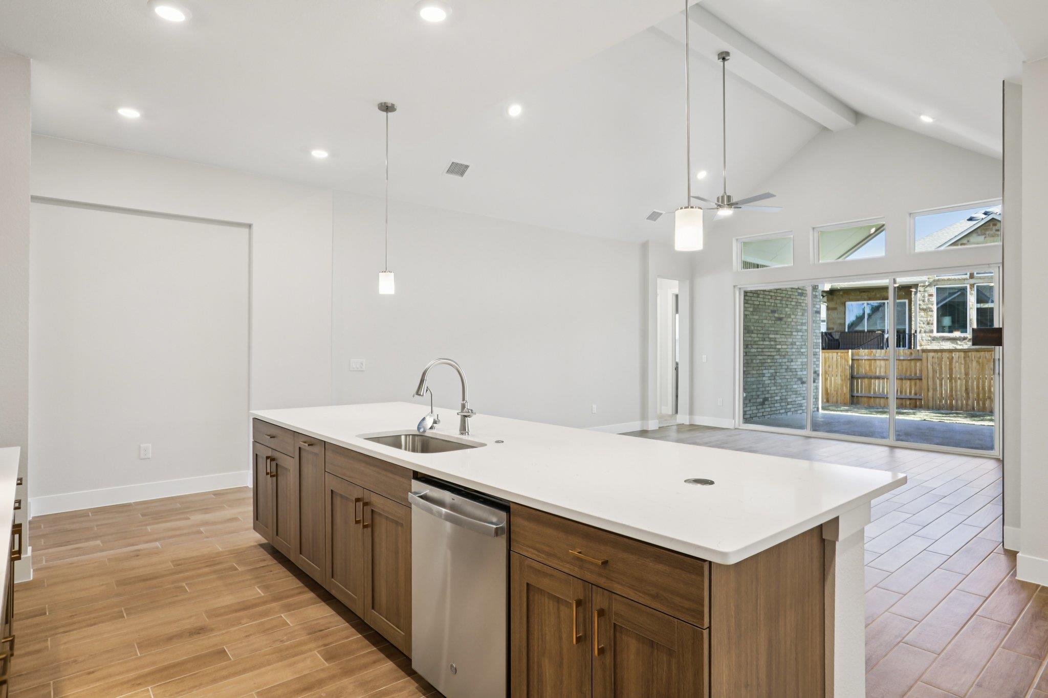 281 Seaside Sparrow Way Property Photo 10