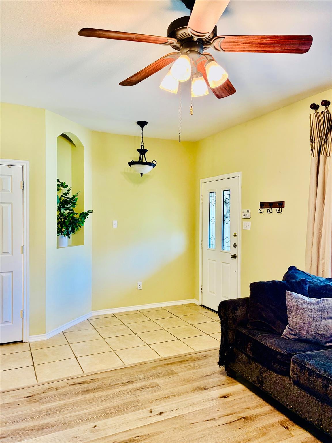 18720 Royal Pointe Dr Property Photo 33