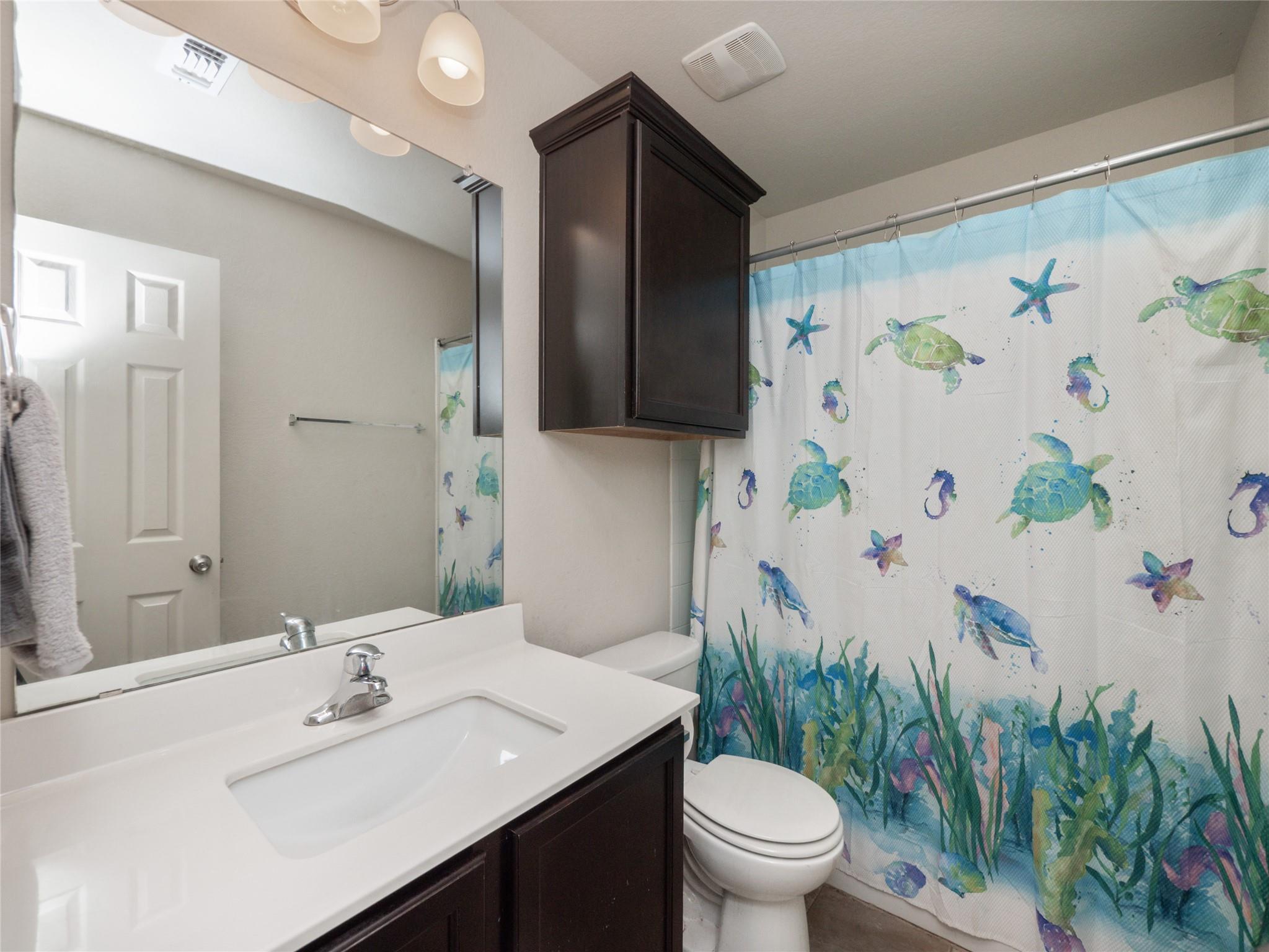 412 Amber Ln Property Photo 17