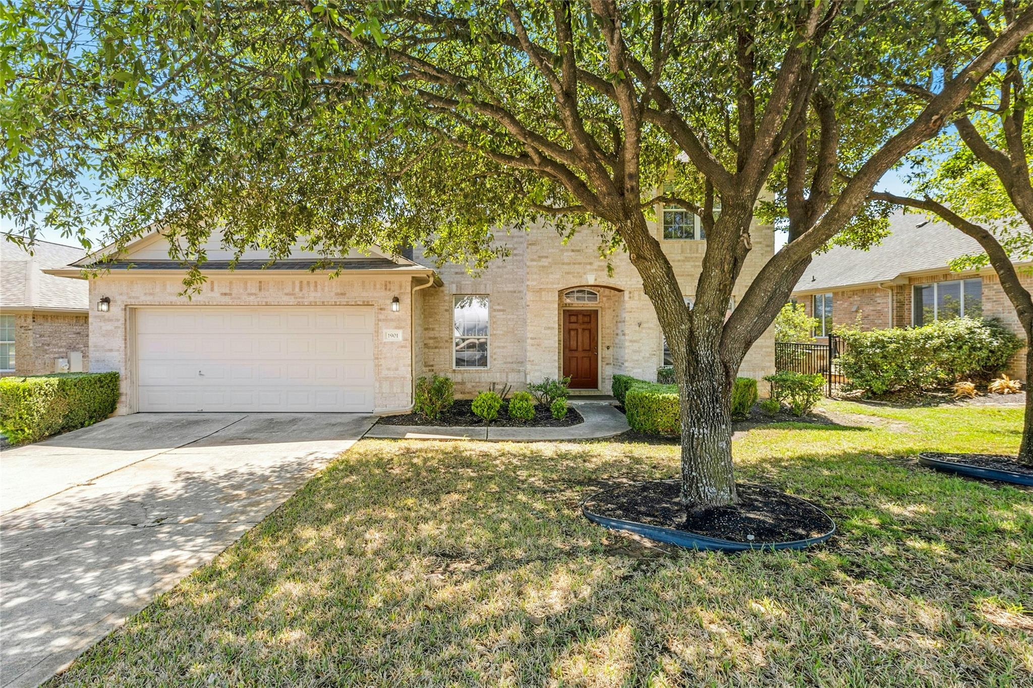 1901 Windberry PATH Property Photo 1