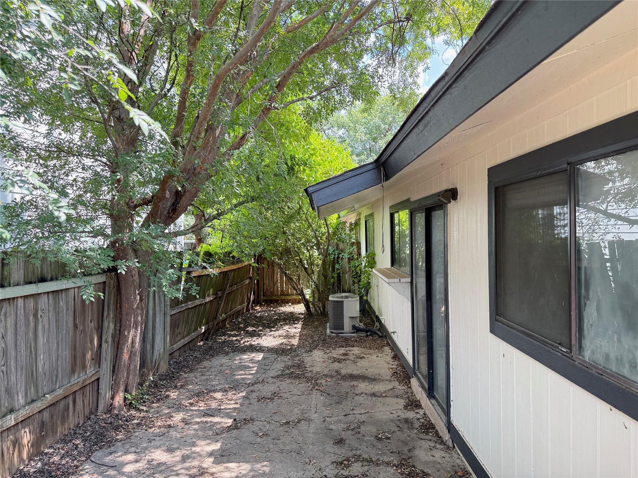 12301 Deer Falls Dr #a Property Photo 10