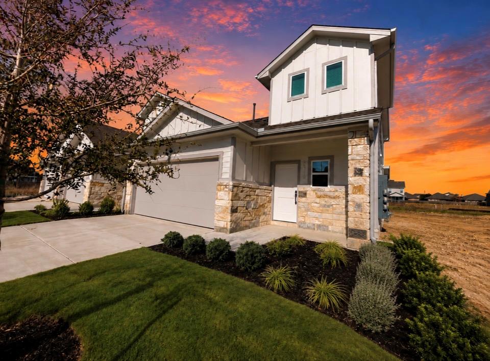 8534 Wellspring Loop Property Photo 1