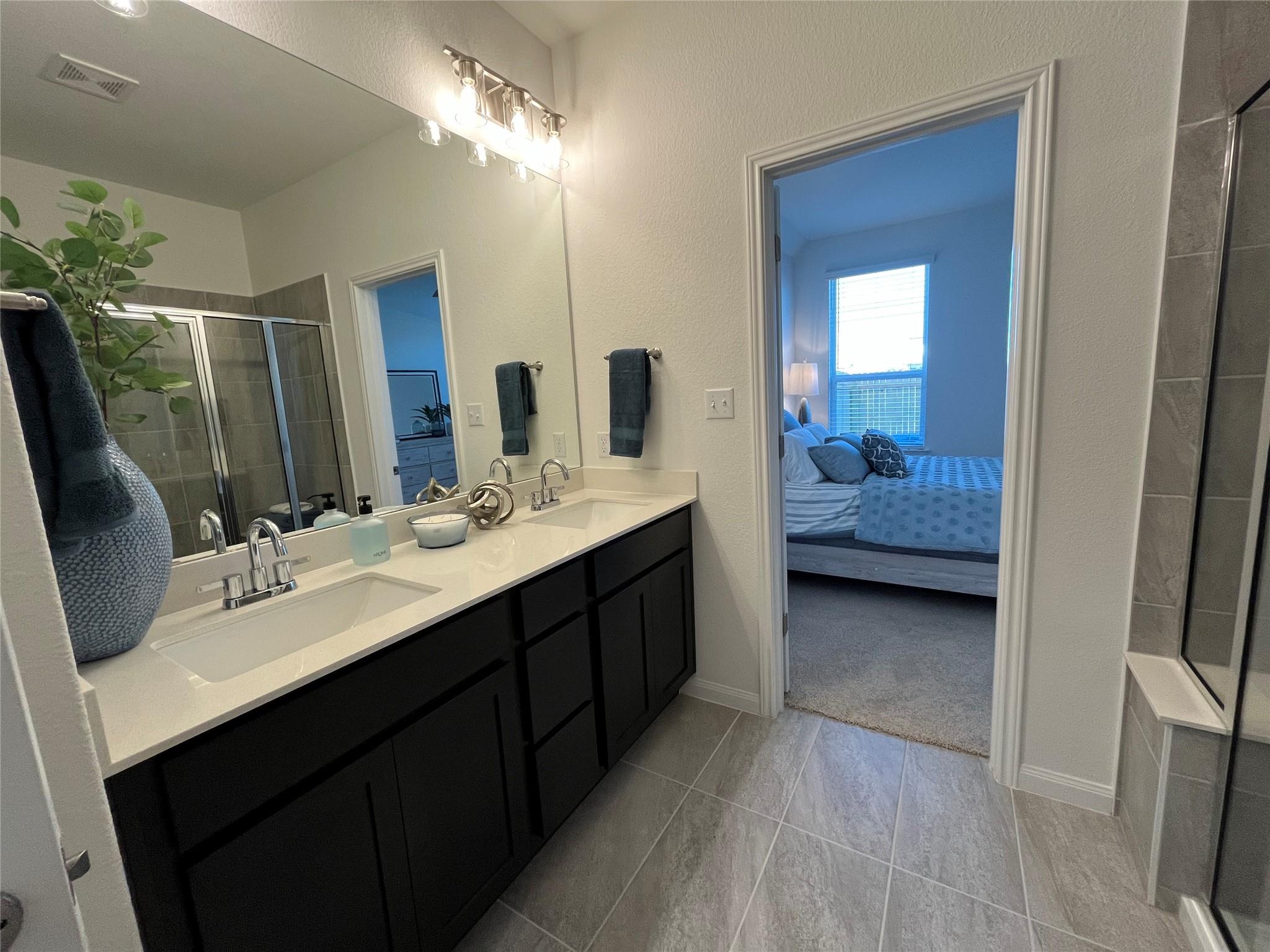 8534 Wellspring Loop Property Photo 13