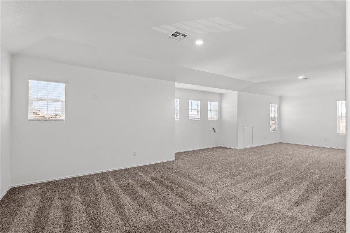 448 Perfect World Loop Property Photo 32