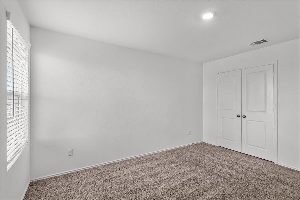 448 Perfect World Loop Property Photo 35