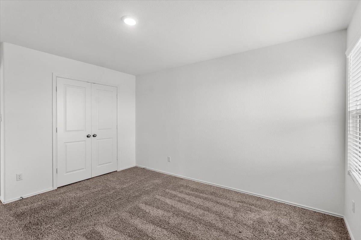 448 Perfect World Loop Property Photo 37