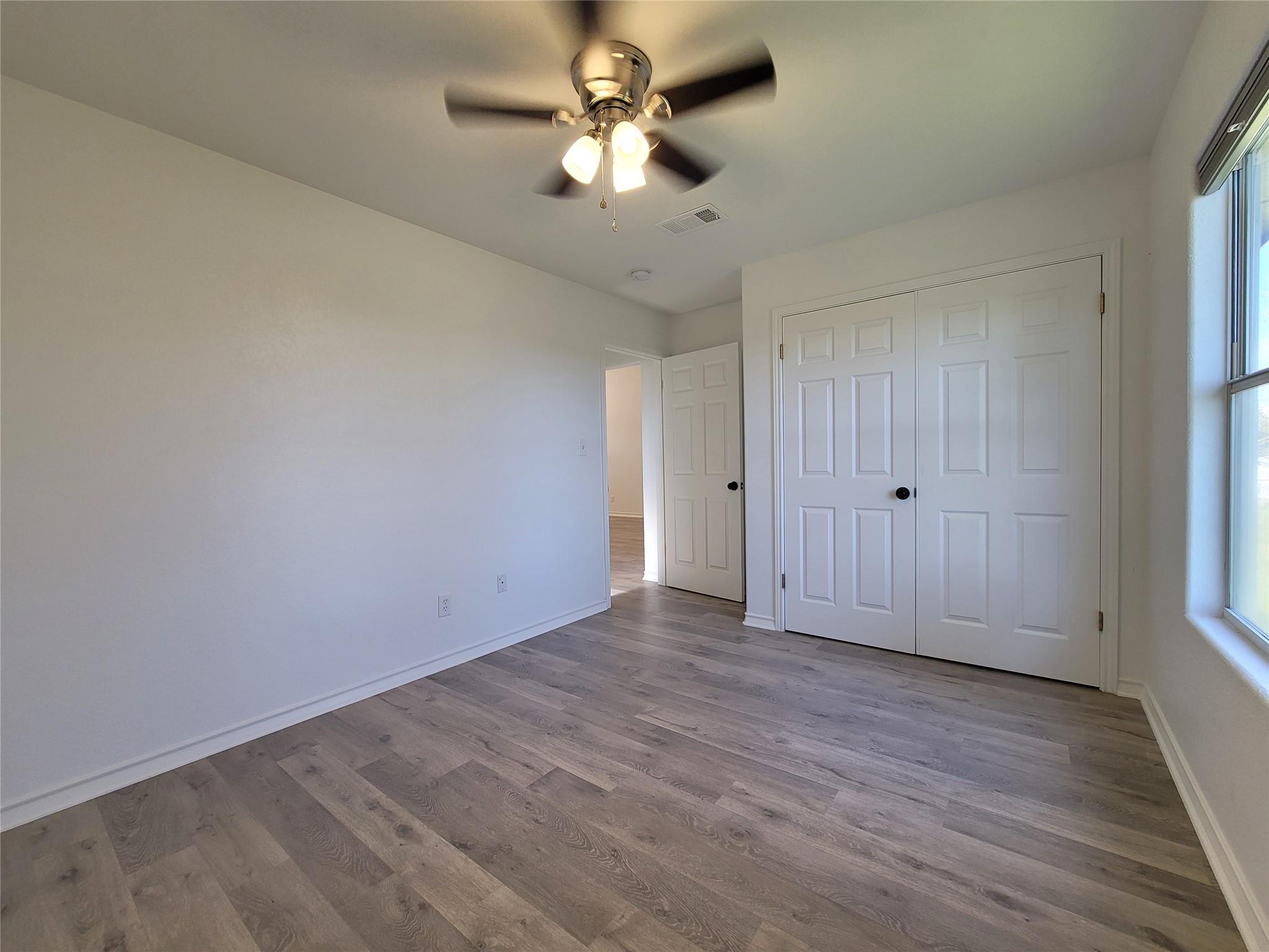 208 Newcastle Dr Property Photo 24