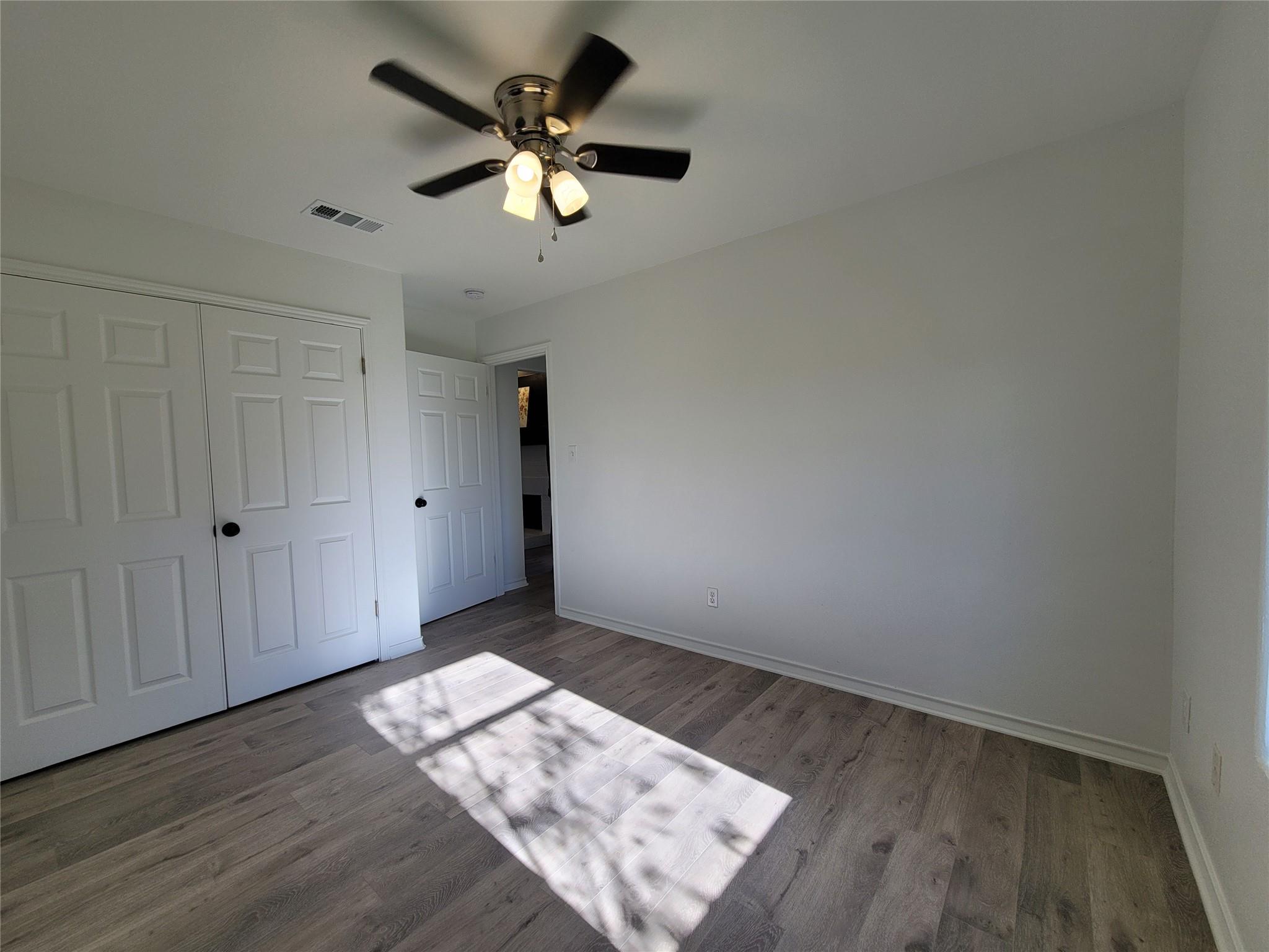 208 Newcastle Dr Property Photo 26