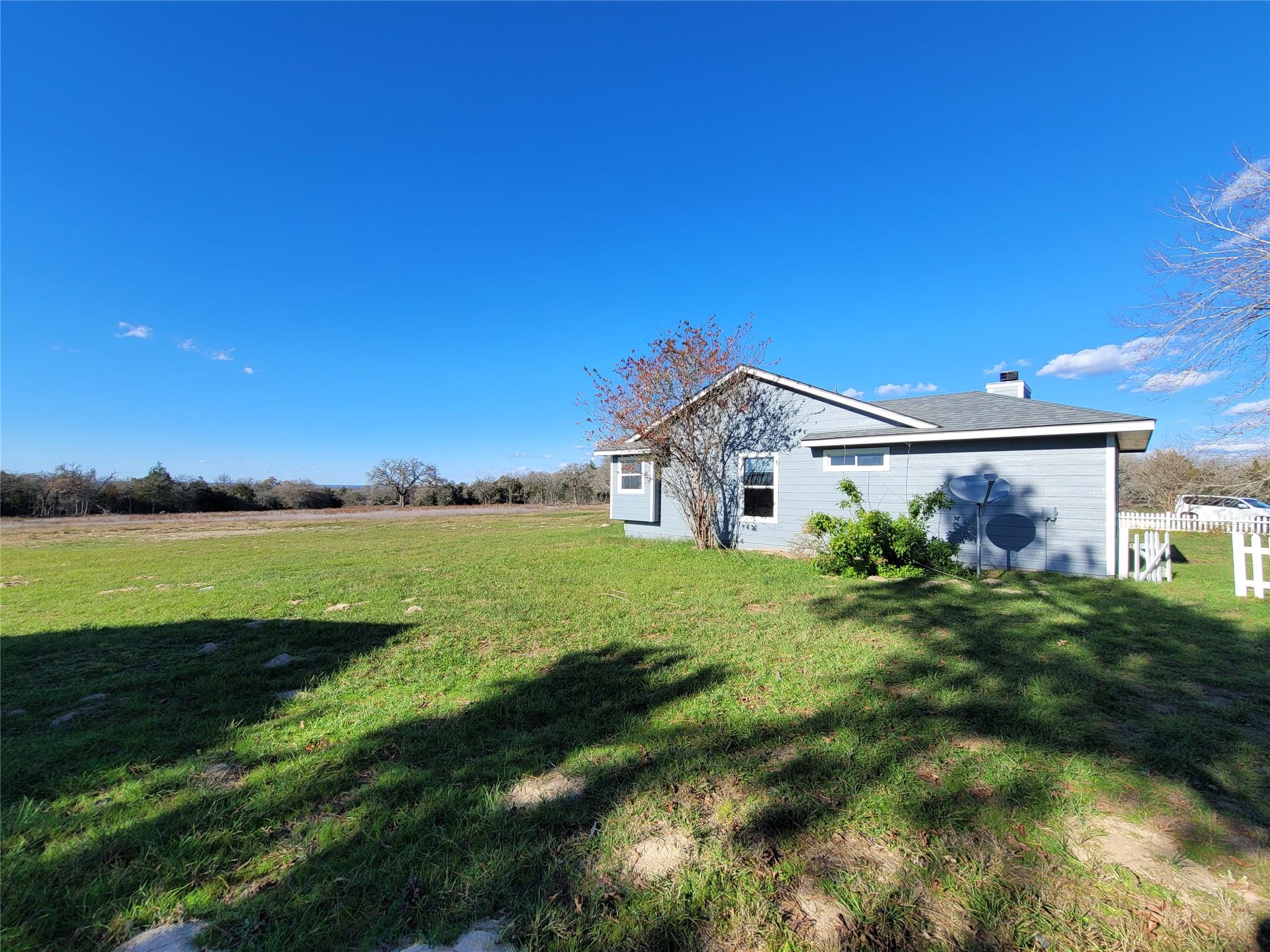 208 Newcastle Dr Property Photo 37