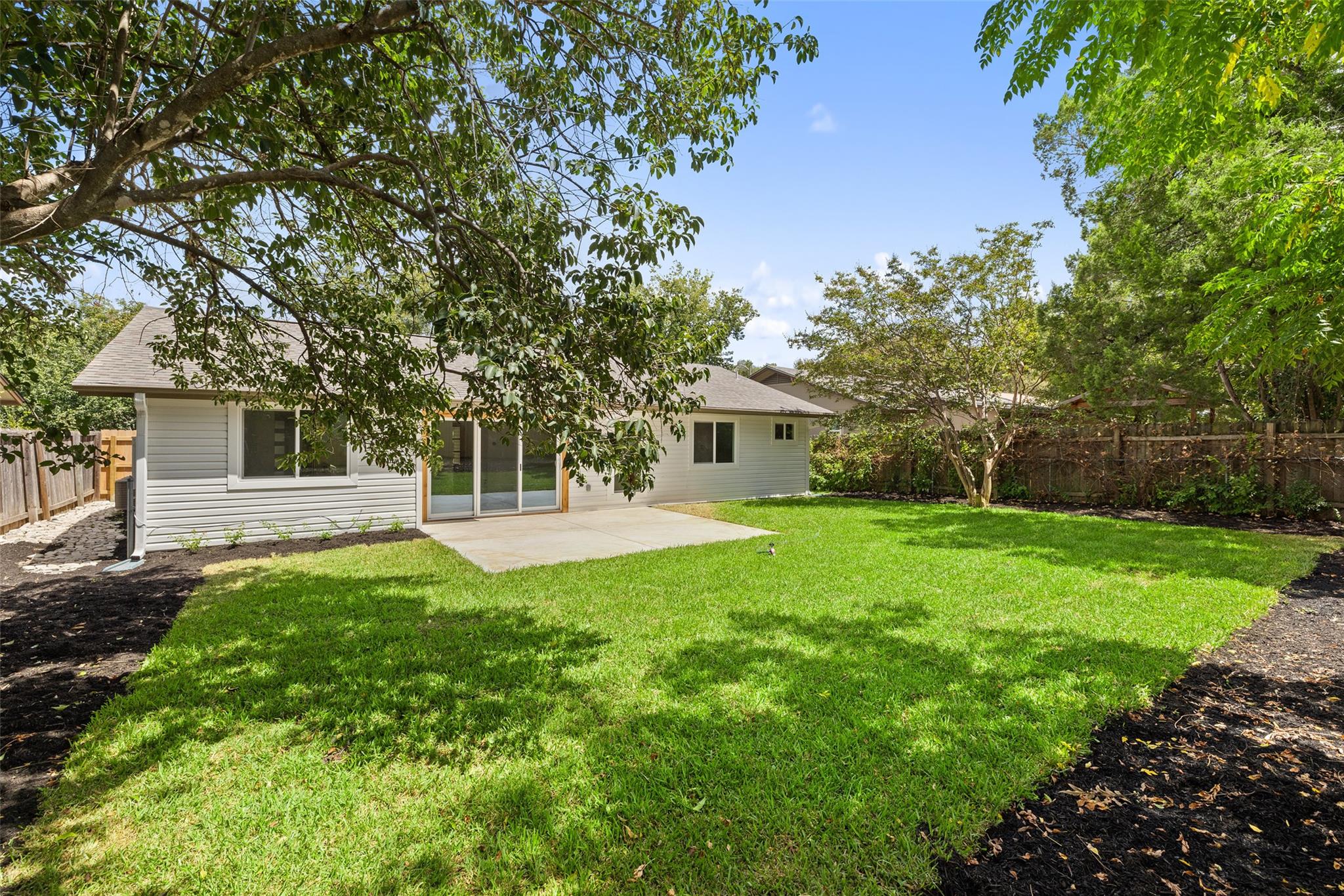 1111 Spearson Ln Property Photo 31