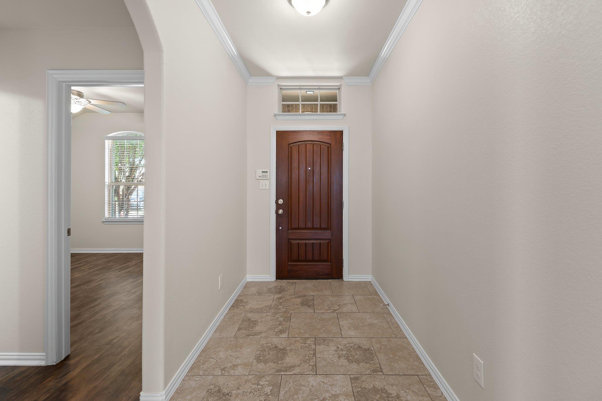 4517 Chestnut Meadows Bnd Property Photo 3