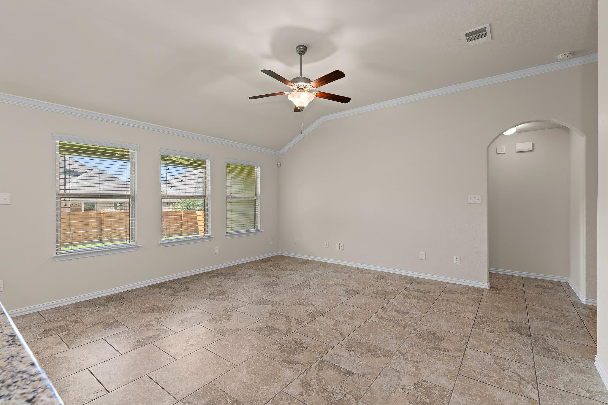 4517 Chestnut Meadows Bnd Property Photo 14