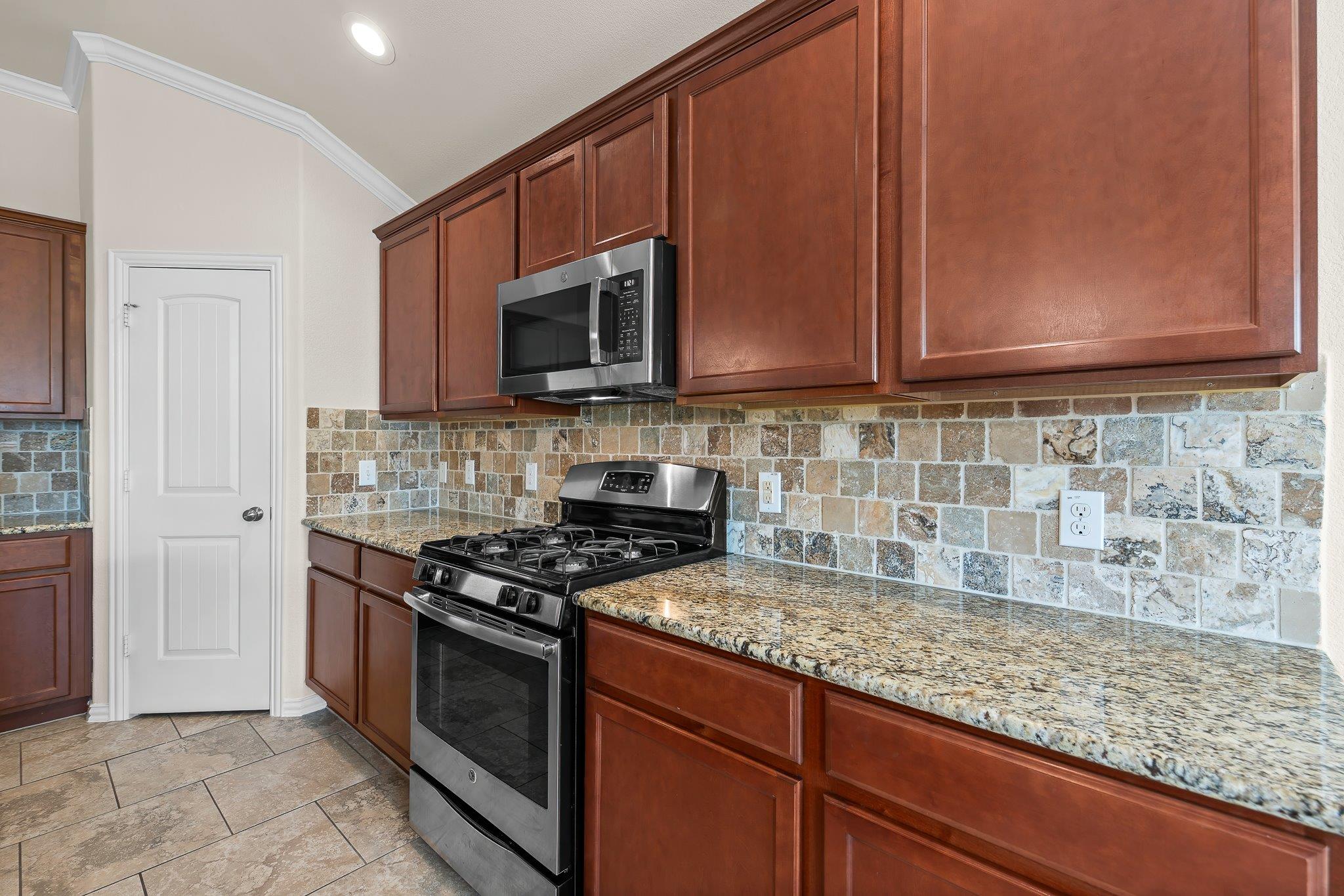 4517 Chestnut Meadows Bnd Property Photo 20