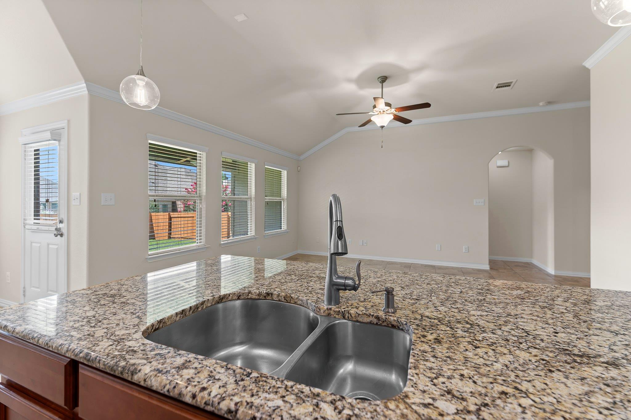 4517 Chestnut Meadows Bnd Property Photo 21