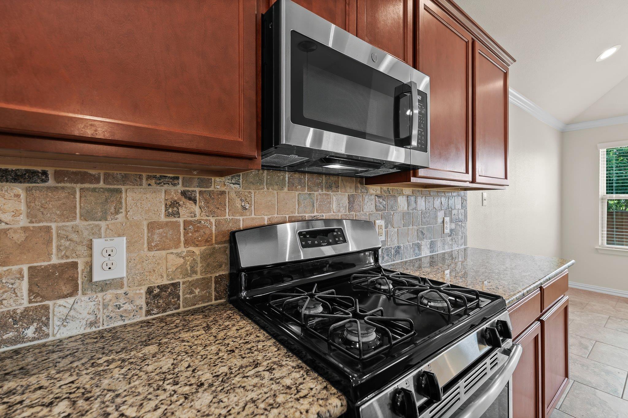 4517 Chestnut Meadows Bnd Property Photo 22
