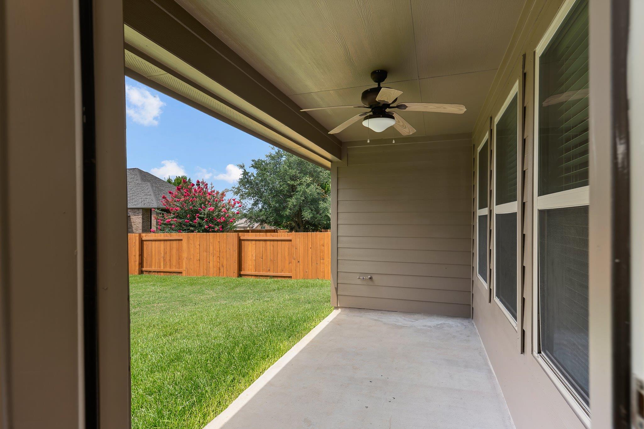 4517 Chestnut Meadows Bnd Property Photo 32