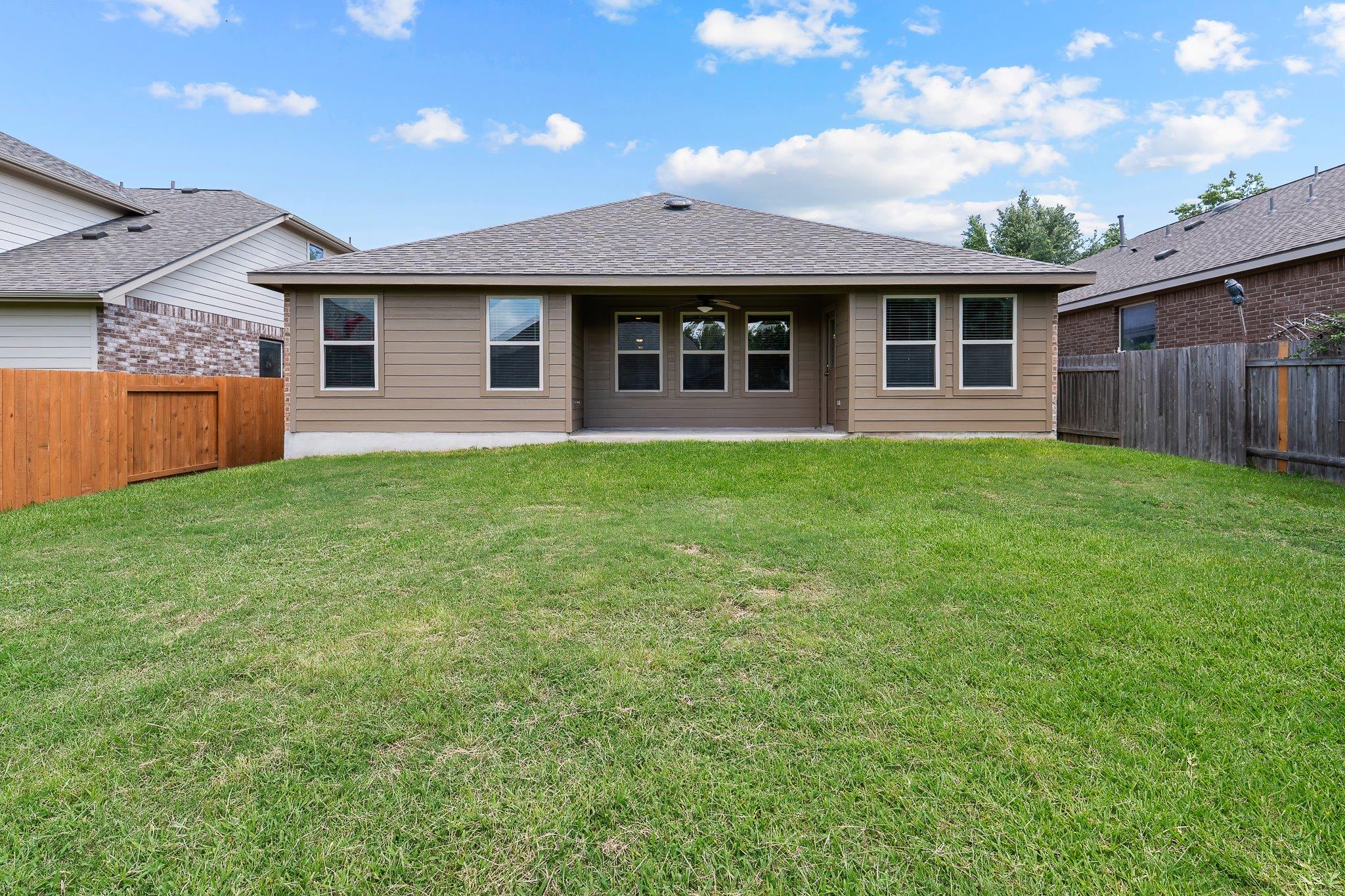 4517 Chestnut Meadows Bnd Property Photo 34