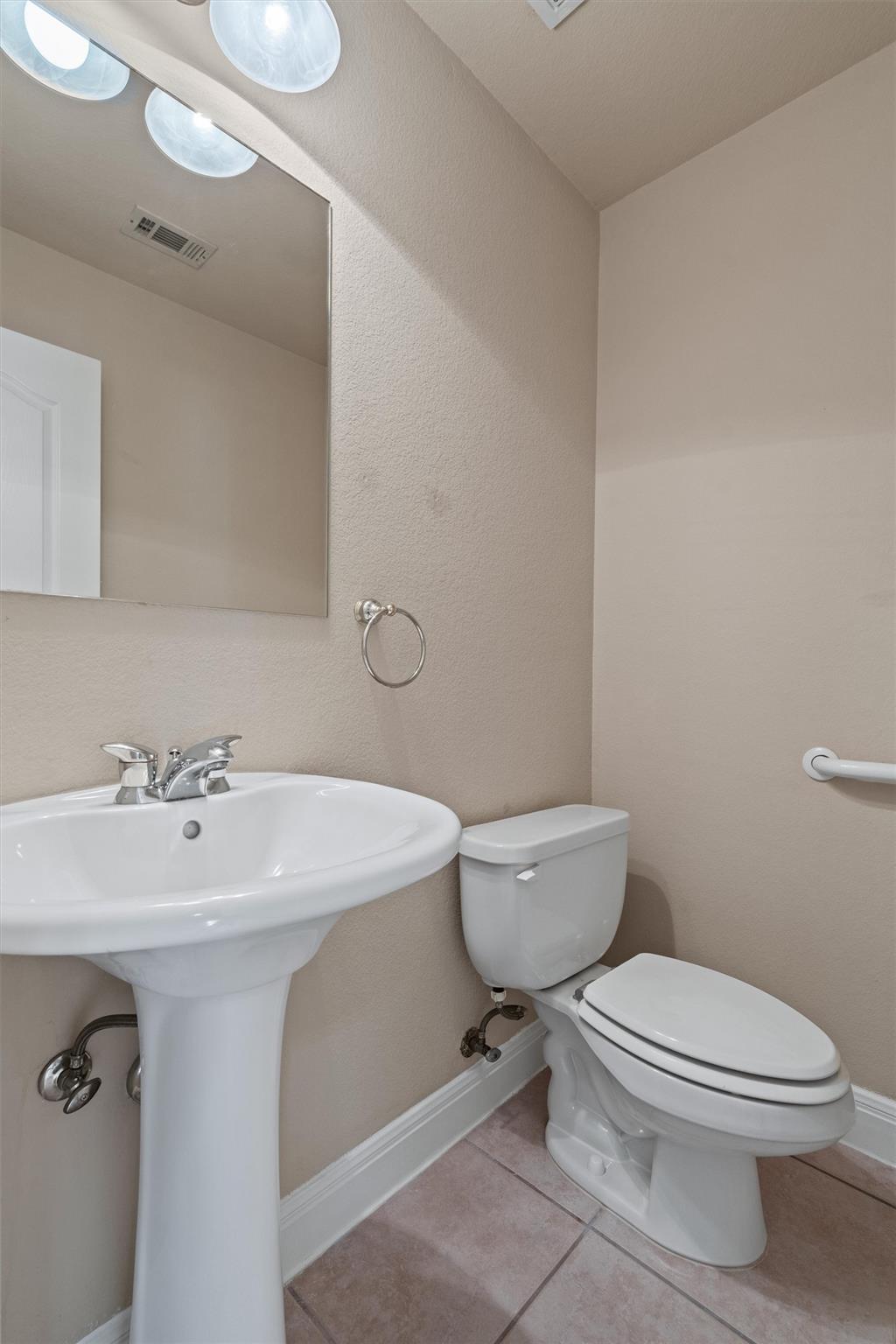 8800 Hazelhurst Dr #65 Property Photo 24