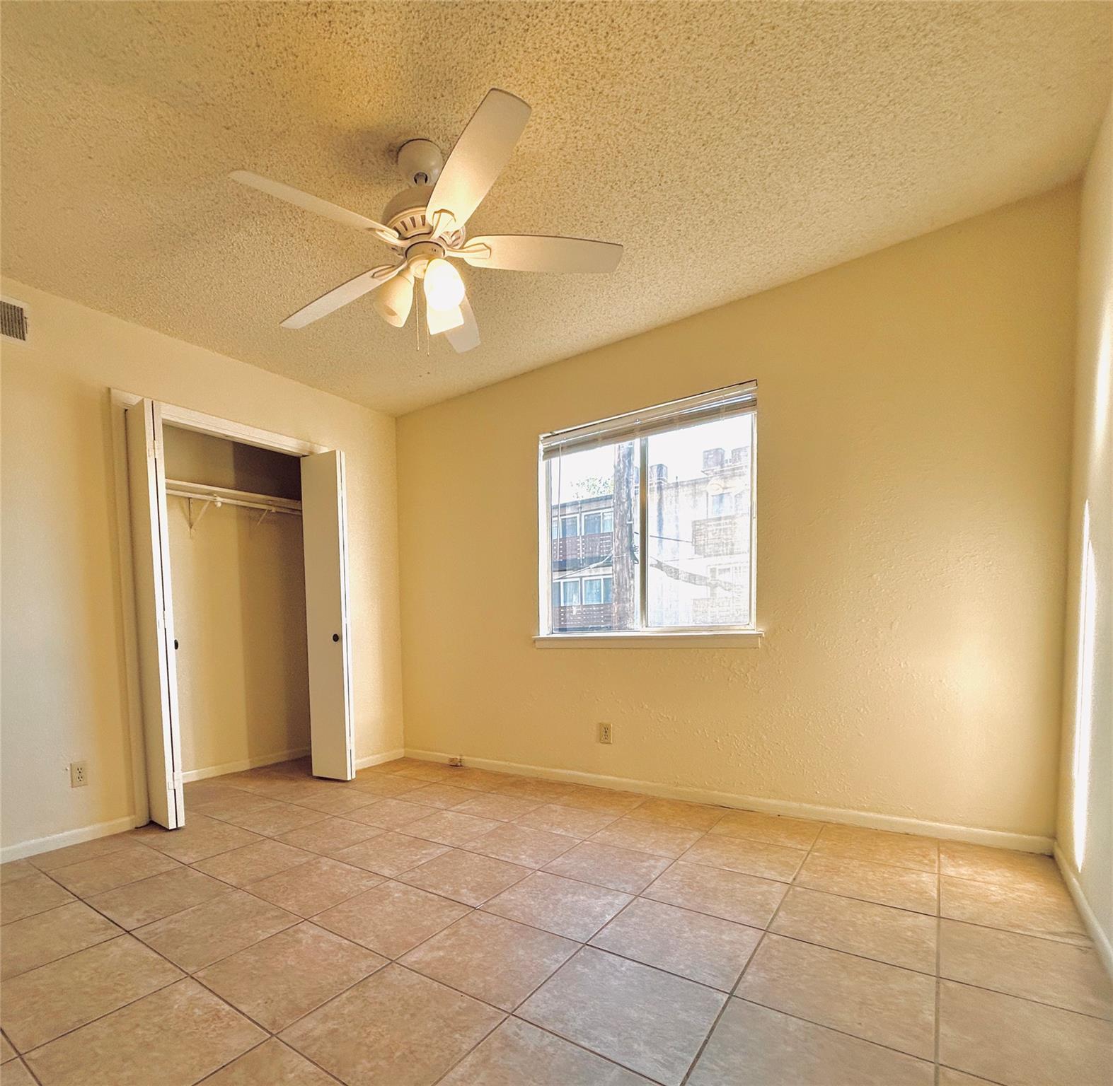 2408 Longview St #110 Property Photo 7