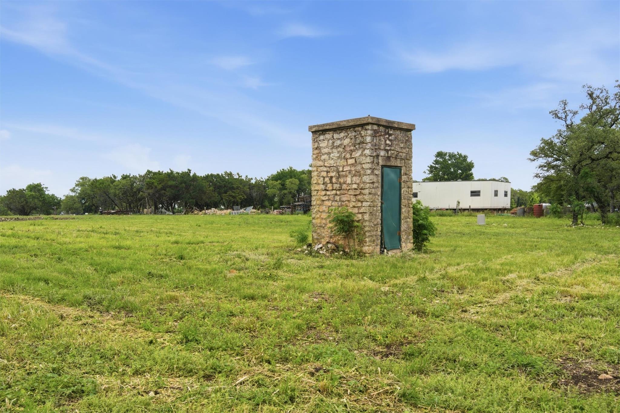 704 Fm 2657 None Property Photo 9