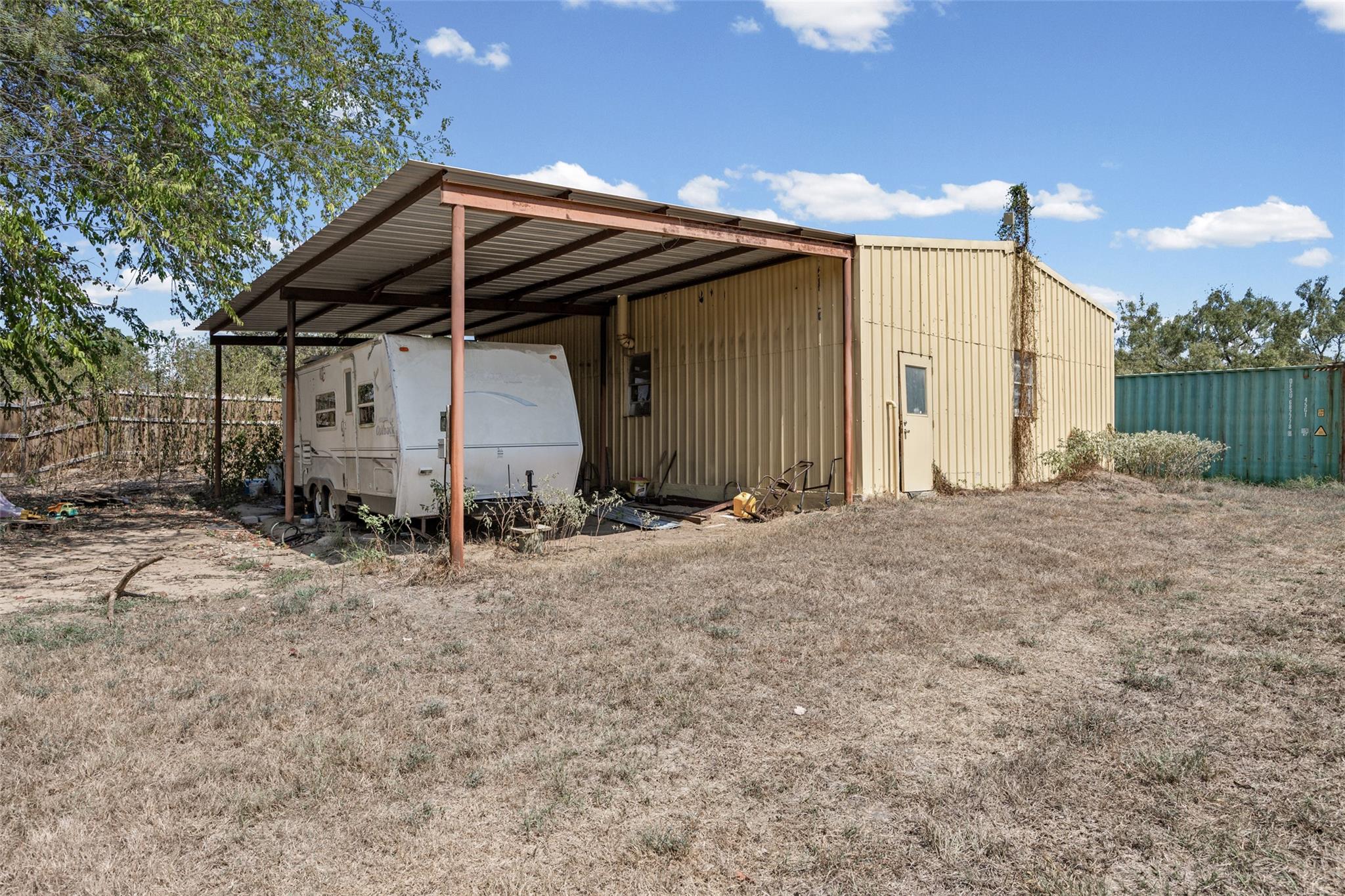 336 Boulder Ln Property Photo 16