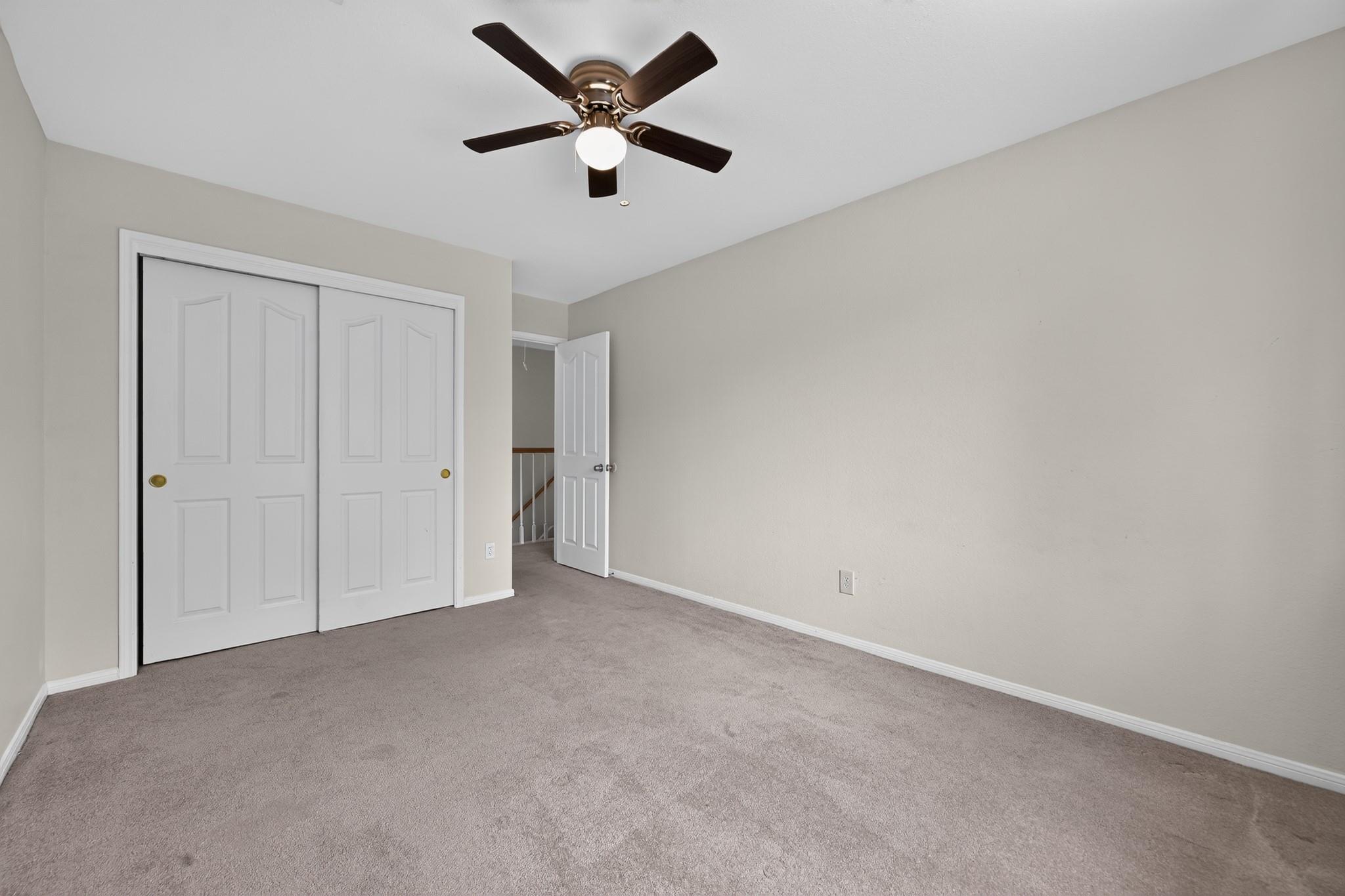 1123 Oaklands Dr Property Photo 26