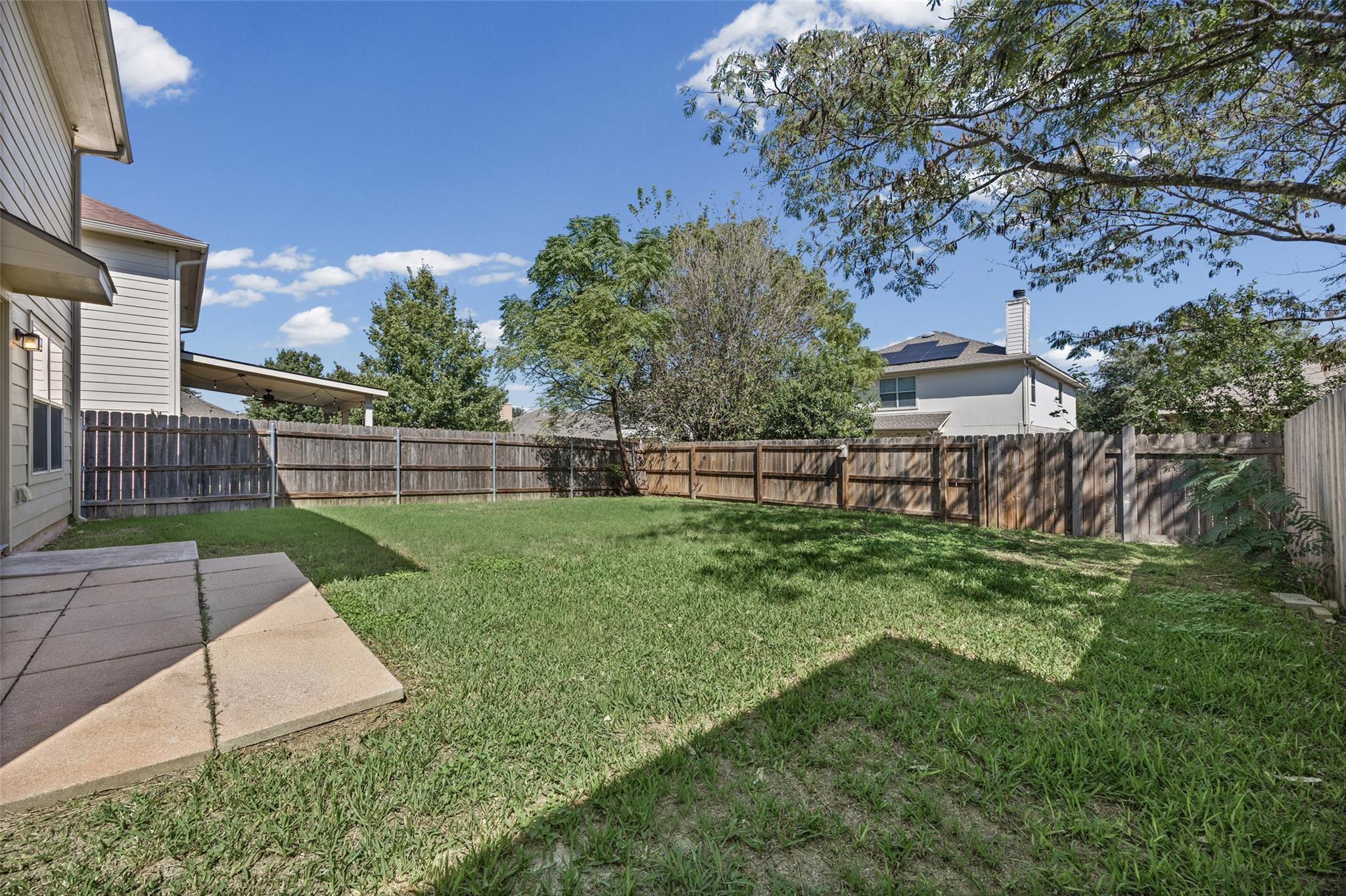 368 Housefinch Loop Property Photo 24