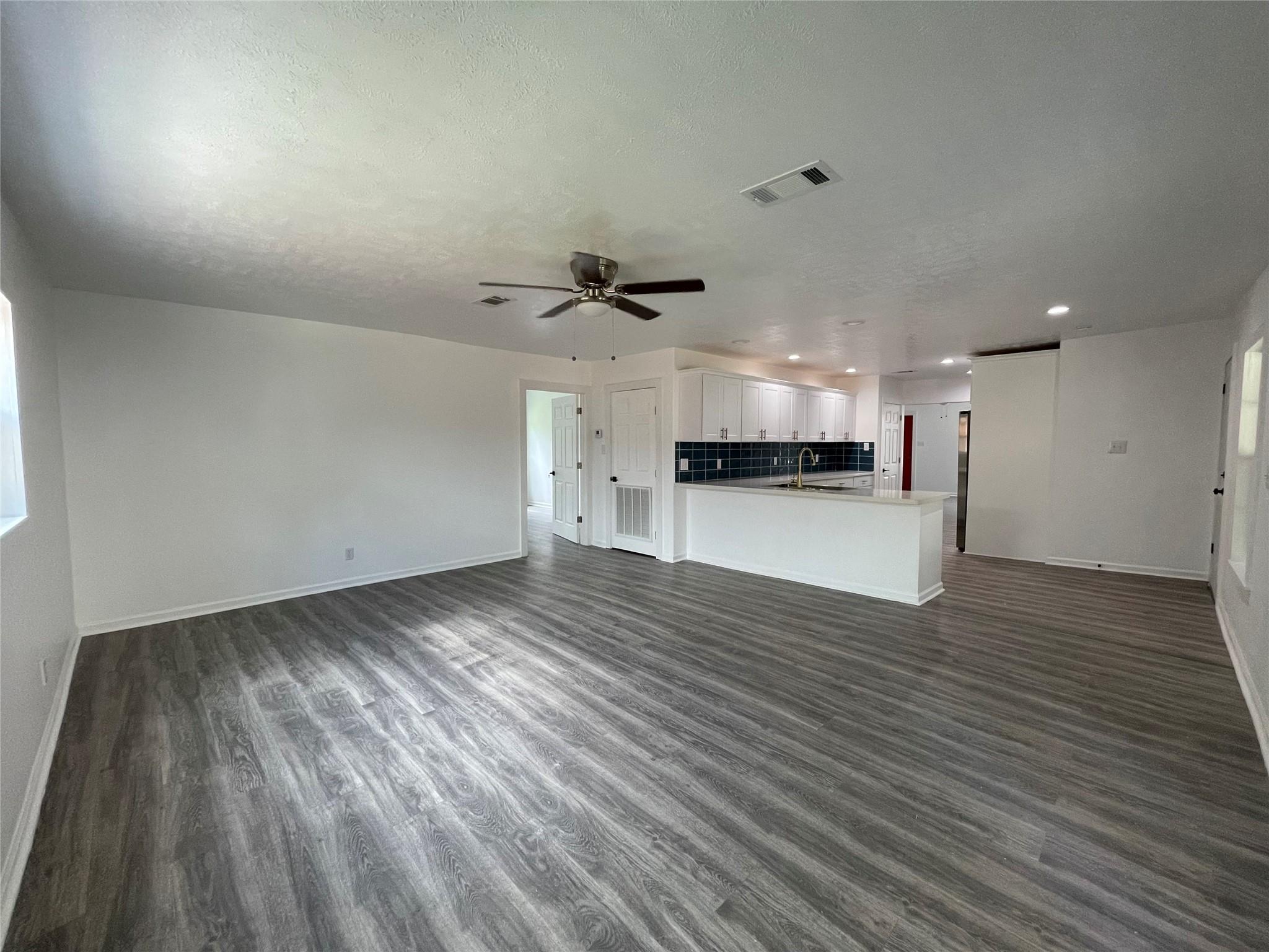 4600 32nd St Property Photo 11