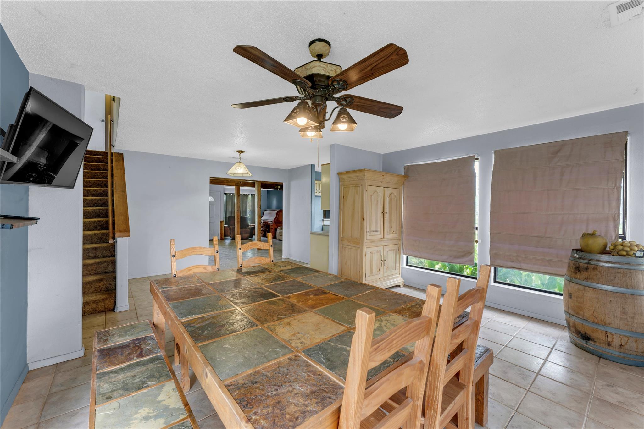 210 N River Oaks Dr Property Photo 19