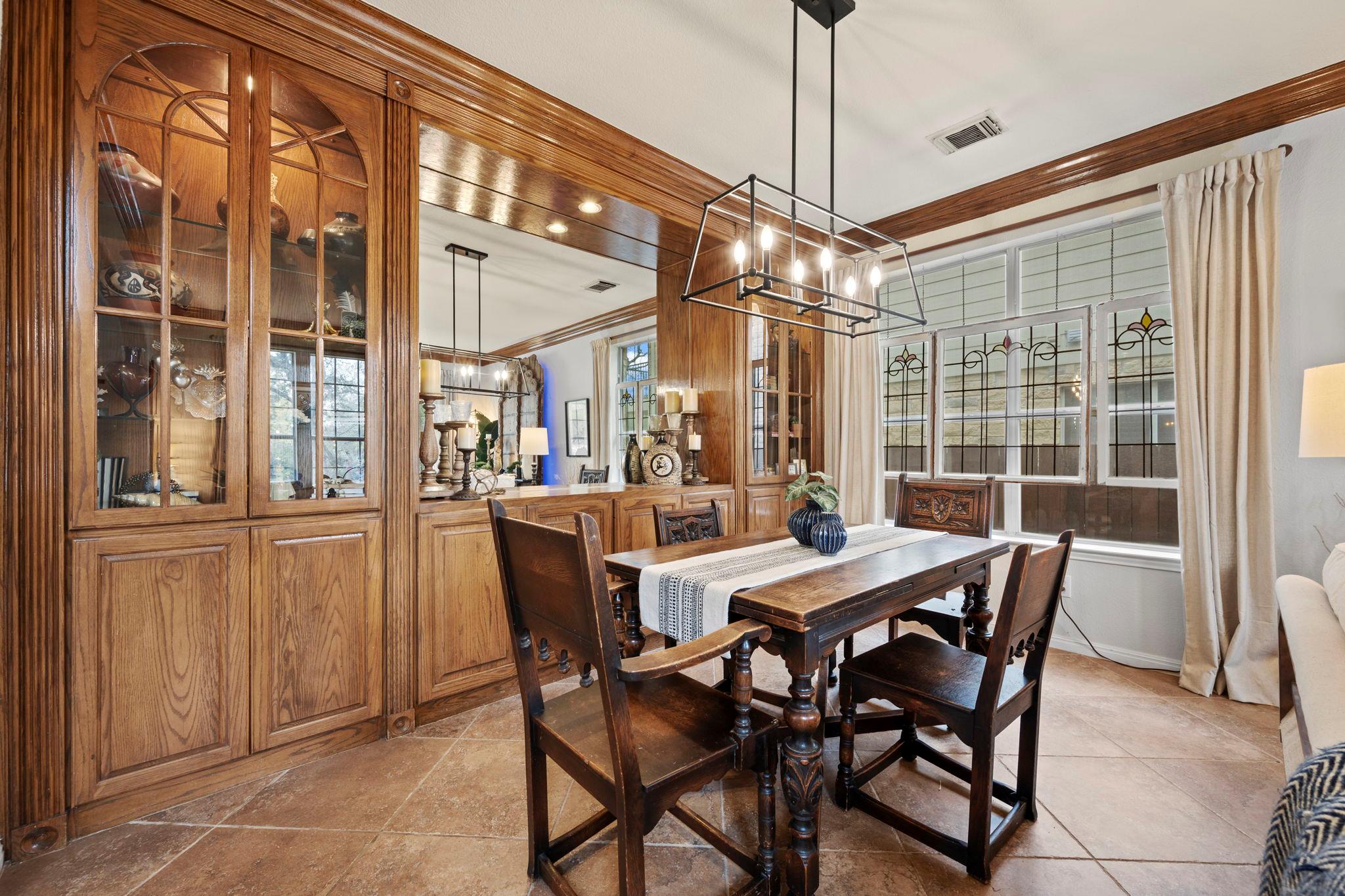 1224 Fall Creek Loop Property Photo 4