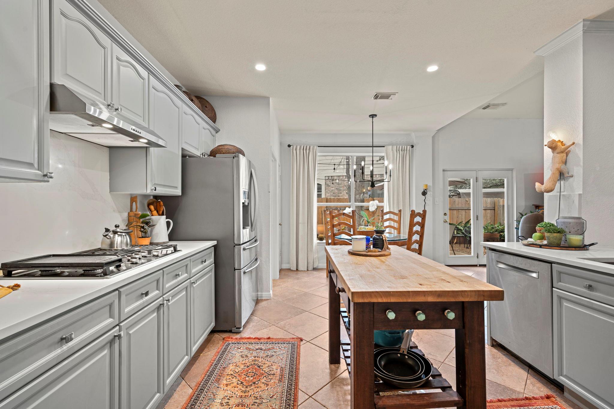 1224 Fall Creek Loop Property Photo 6