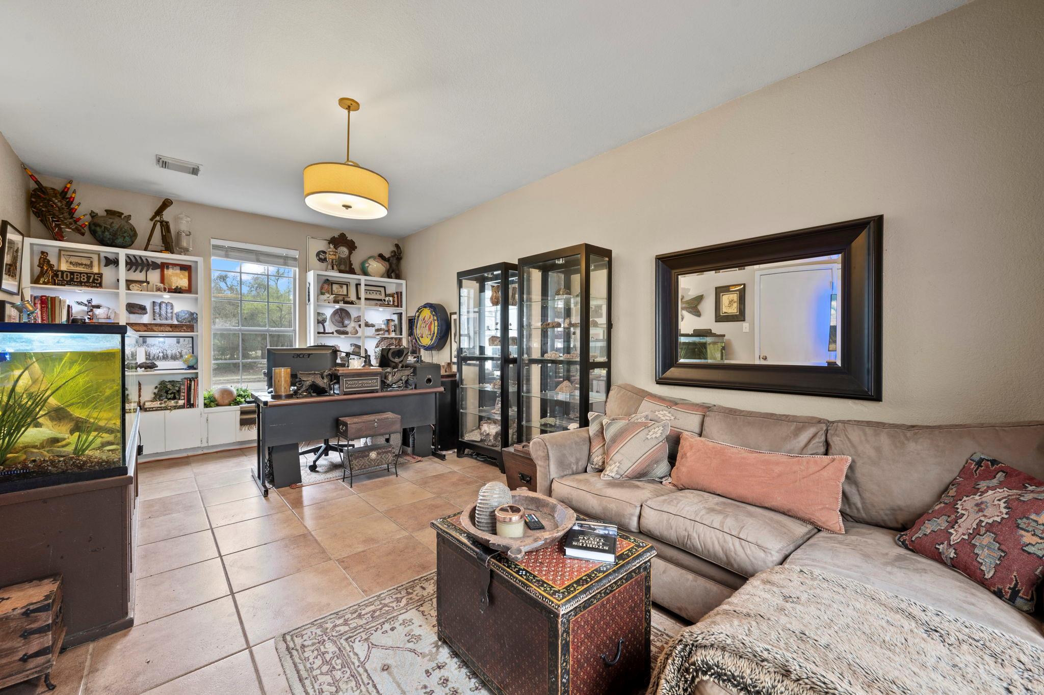 1224 Fall Creek Loop Property Photo 20