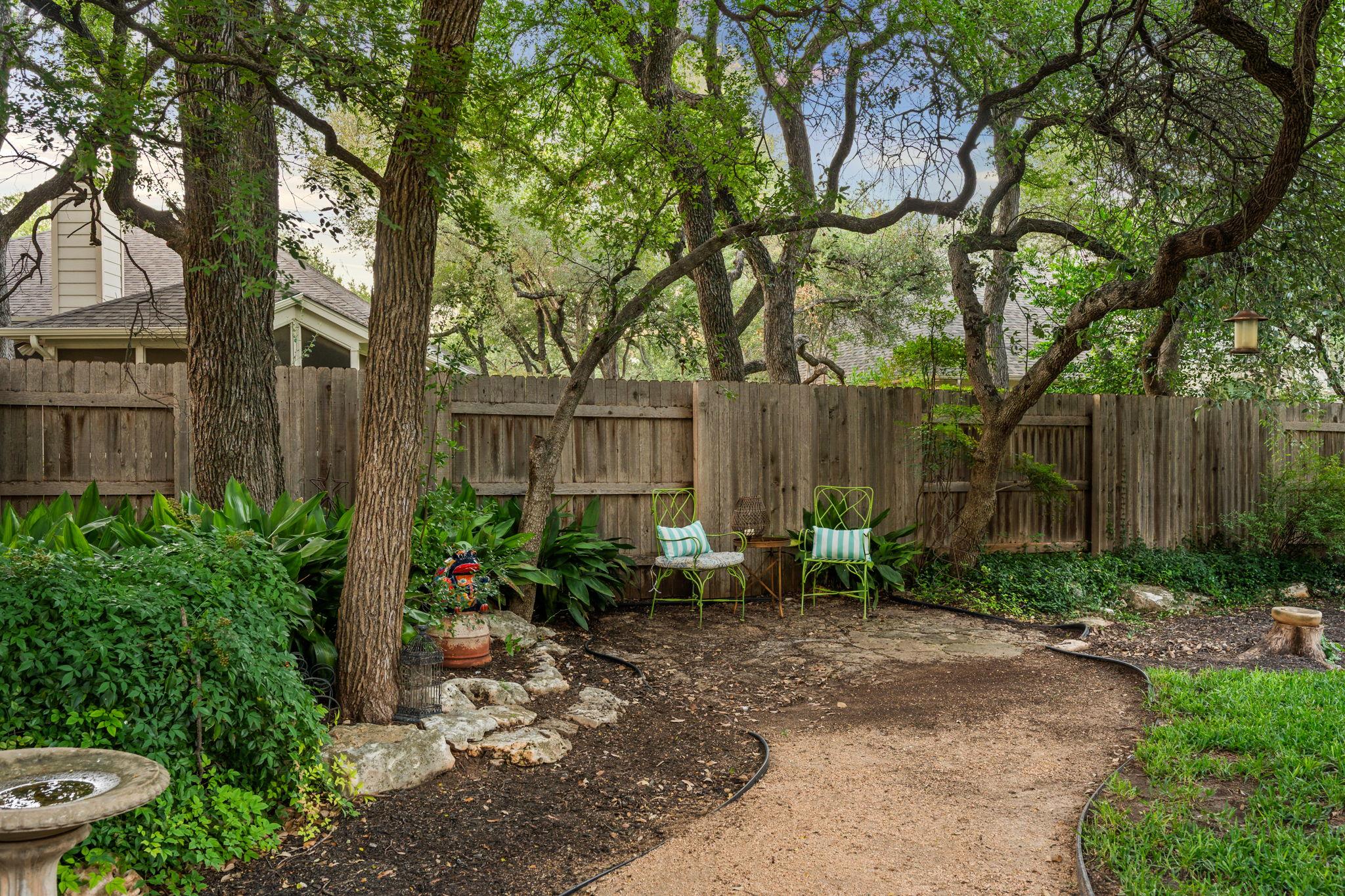 1224 Fall Creek Loop Property Photo 23