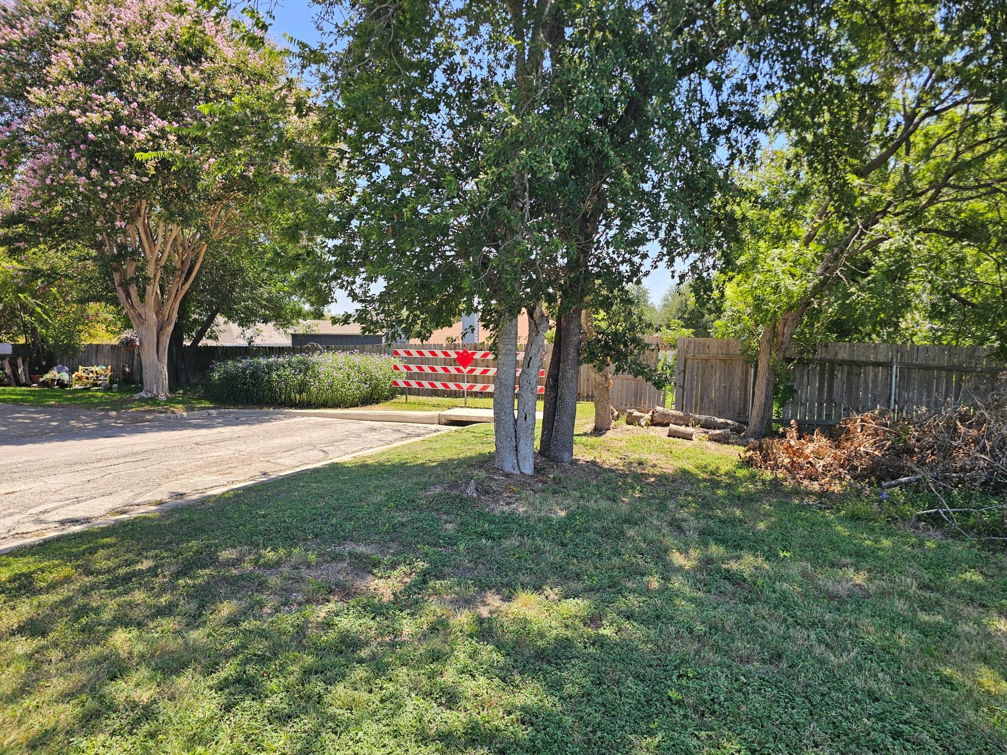 603 S Railroad Ave Property Photo 7