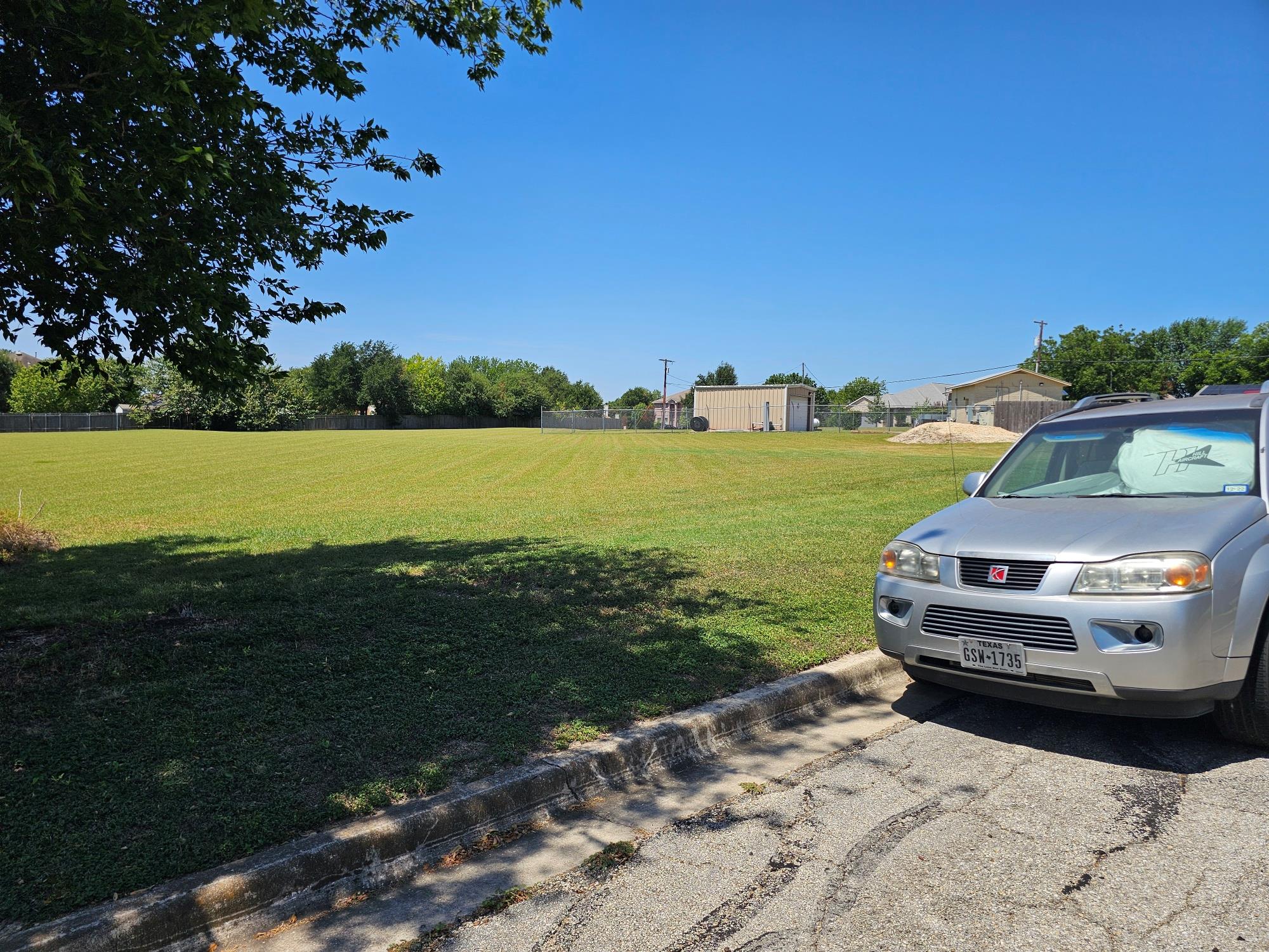 603 S Railroad Ave Property Photo 9