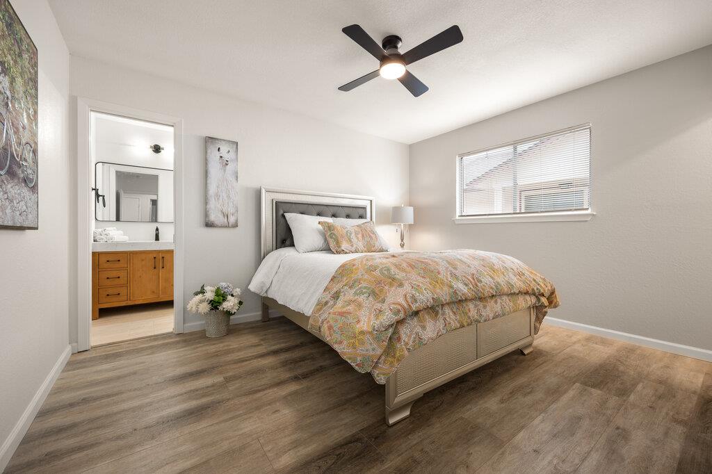 7611 Navarro Pl Property Photo 14