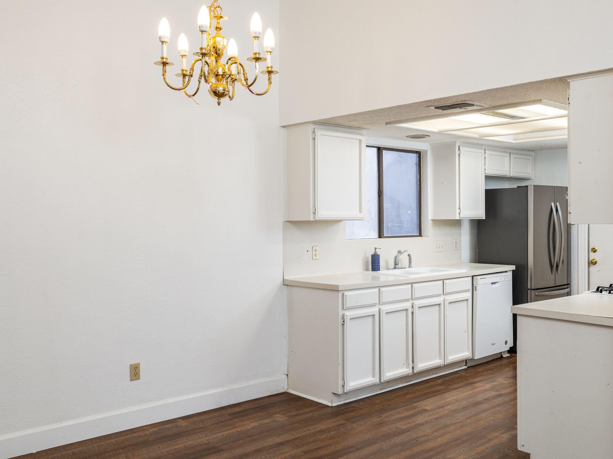 400 El Secreto St Property Photo 11