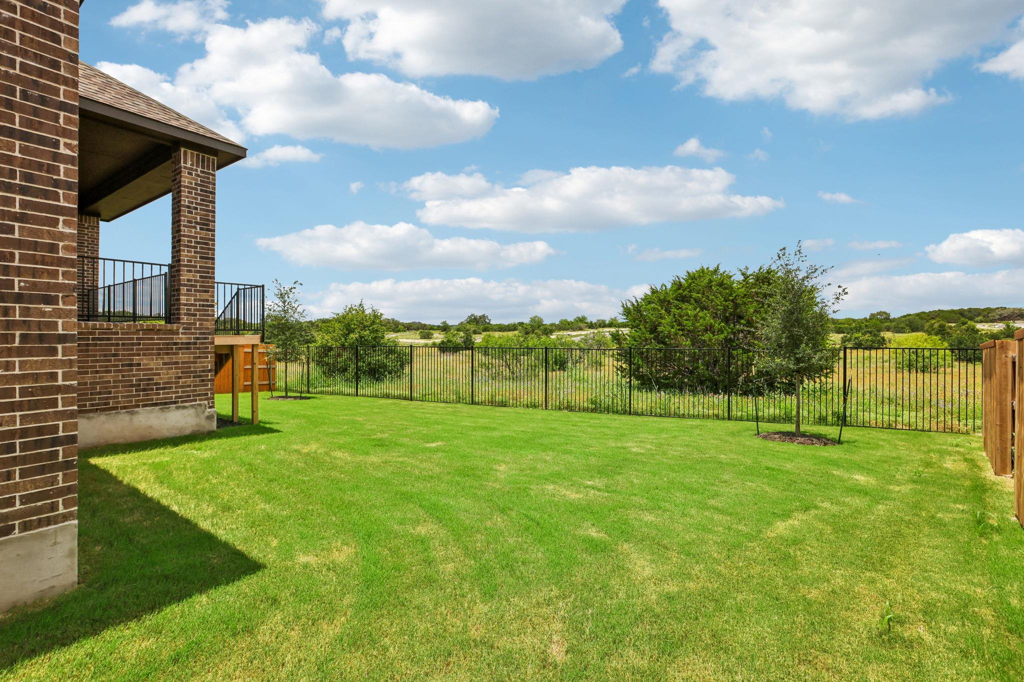 214 Prickly Poppy Loop Property Photo 39