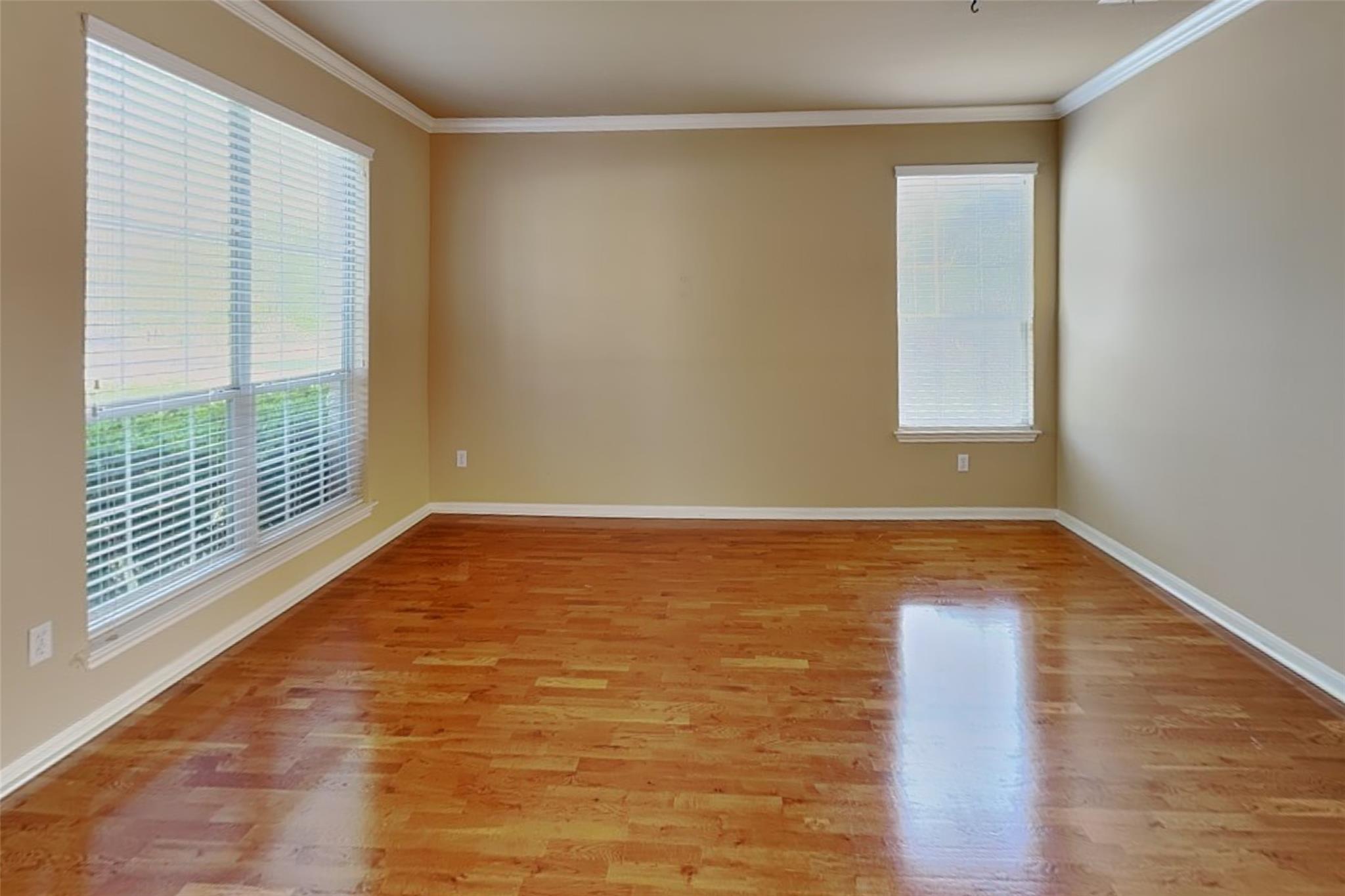 5301 Cypress Ranch Blvd Property Photo 4
