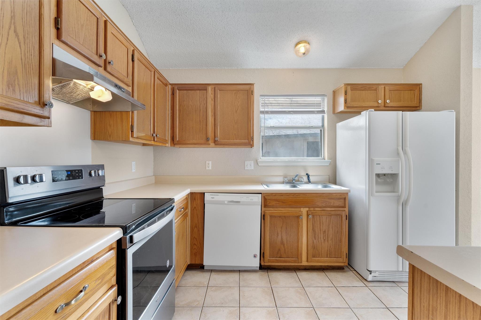 2312 Tracey Ann Ln Property Photo 6