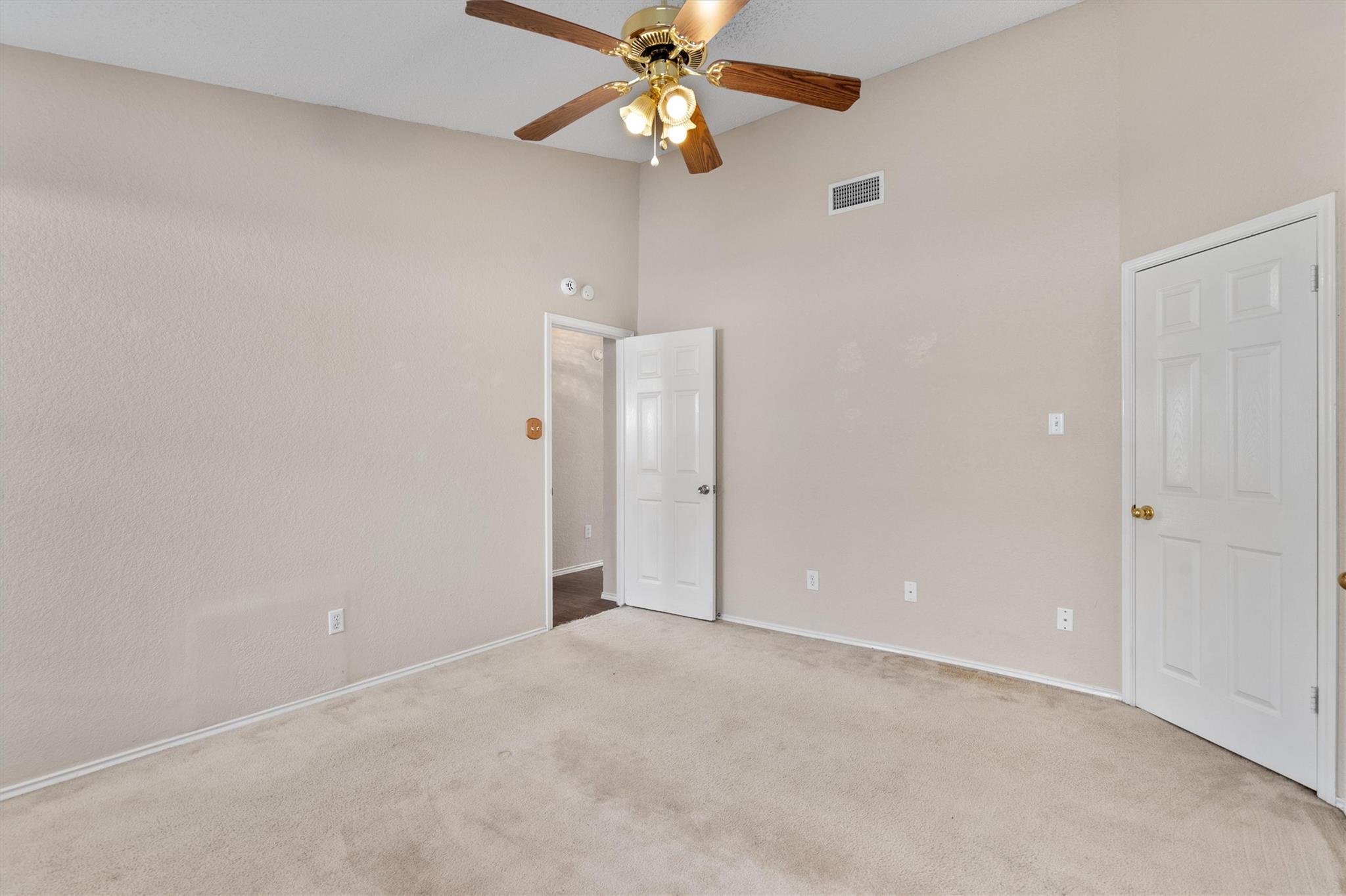 2312 Tracey Ann Ln Property Photo 13