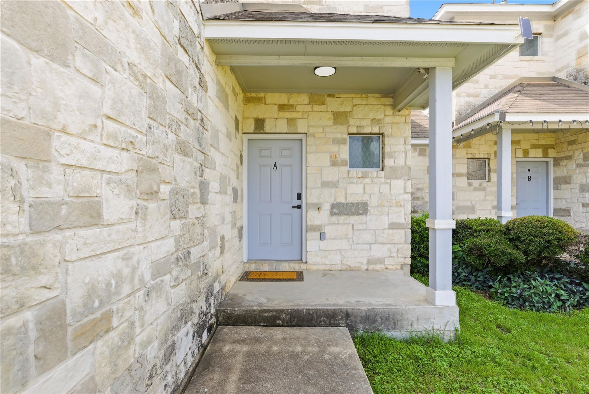 7510 Lazy Creek Dr #a Property Photo 12