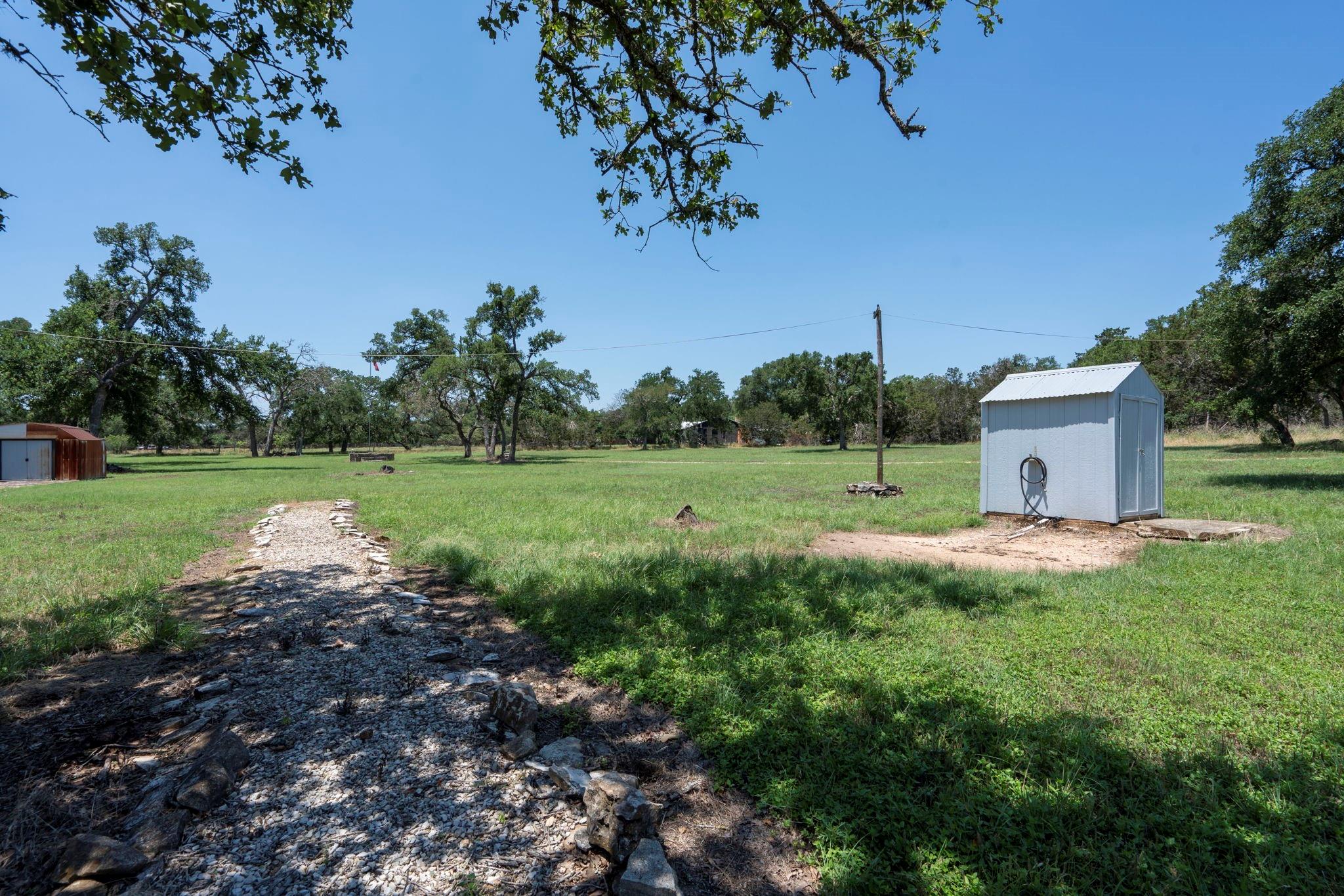 801 Billie Brooks Ln Property Photo 25