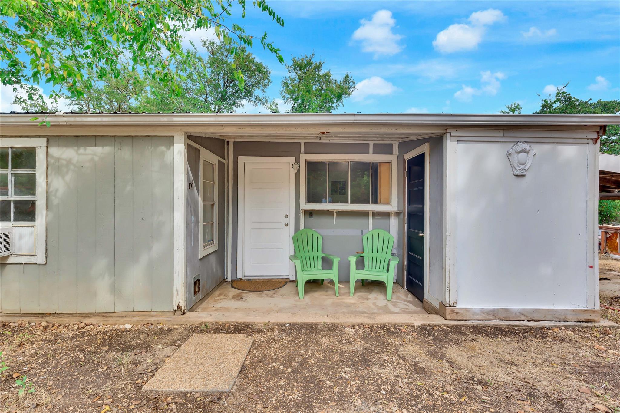 2103 Chaparral Park Rd #d Property Photo 2