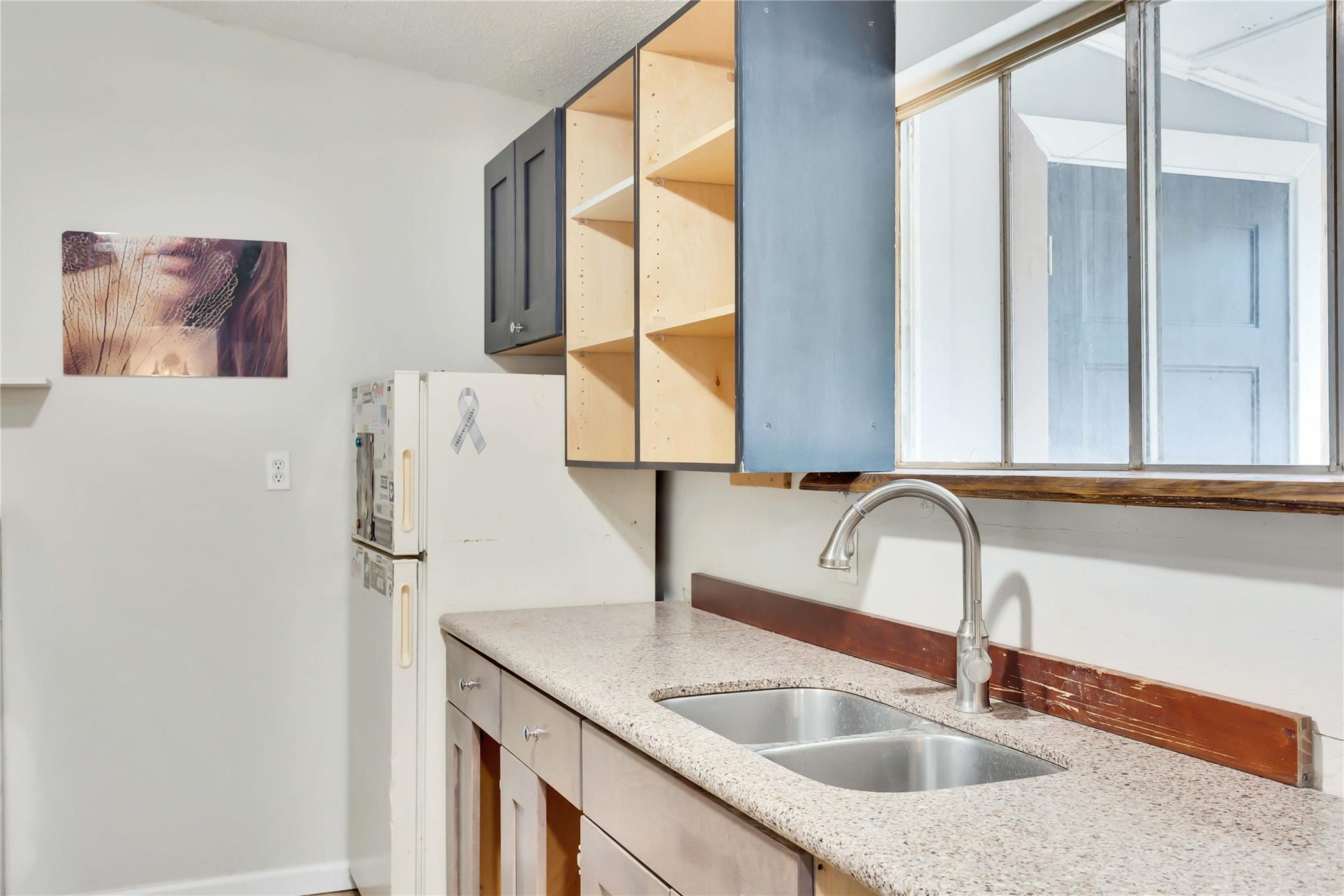 2103 Chaparral Park Rd #d Property Photo 9