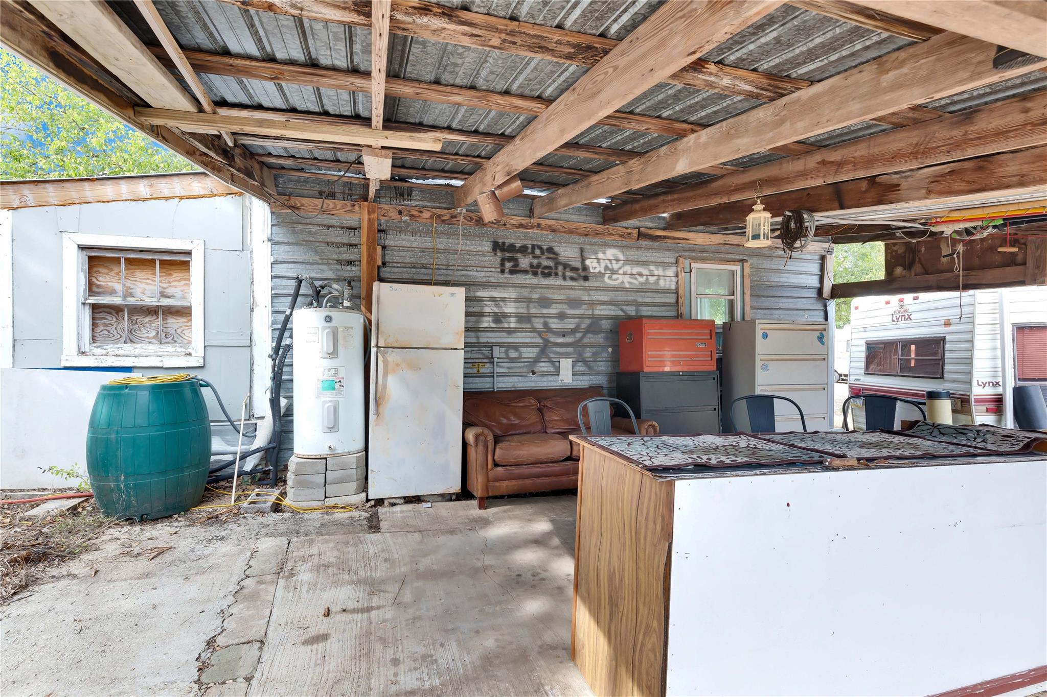 2103 Chaparral Park Rd #d Property Photo 12