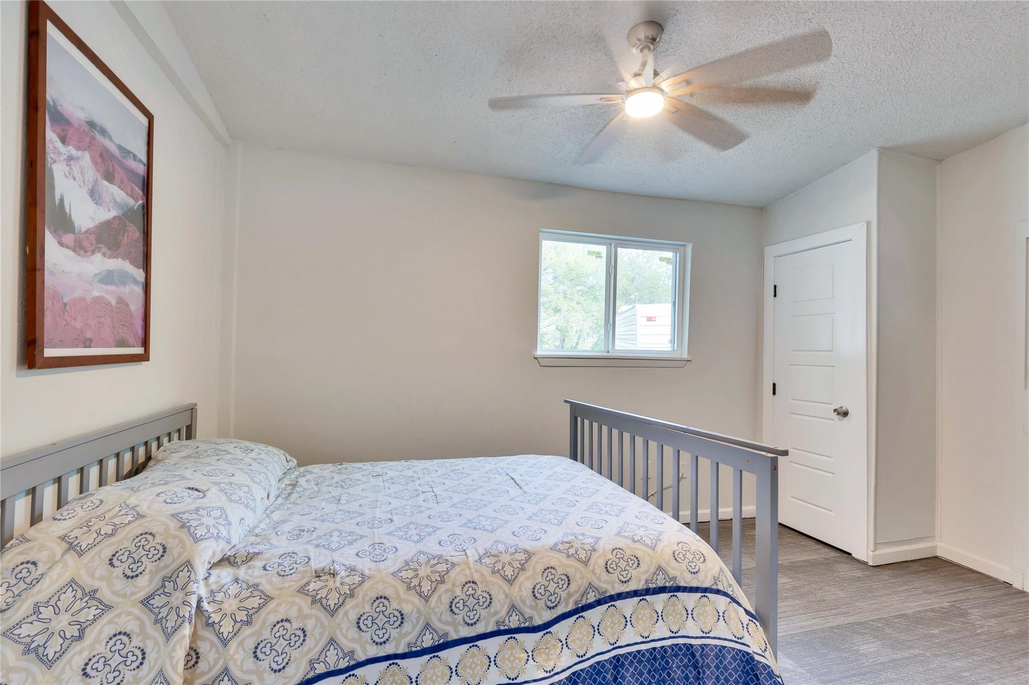 2103 Chaparral Park Rd #d Property Photo 13